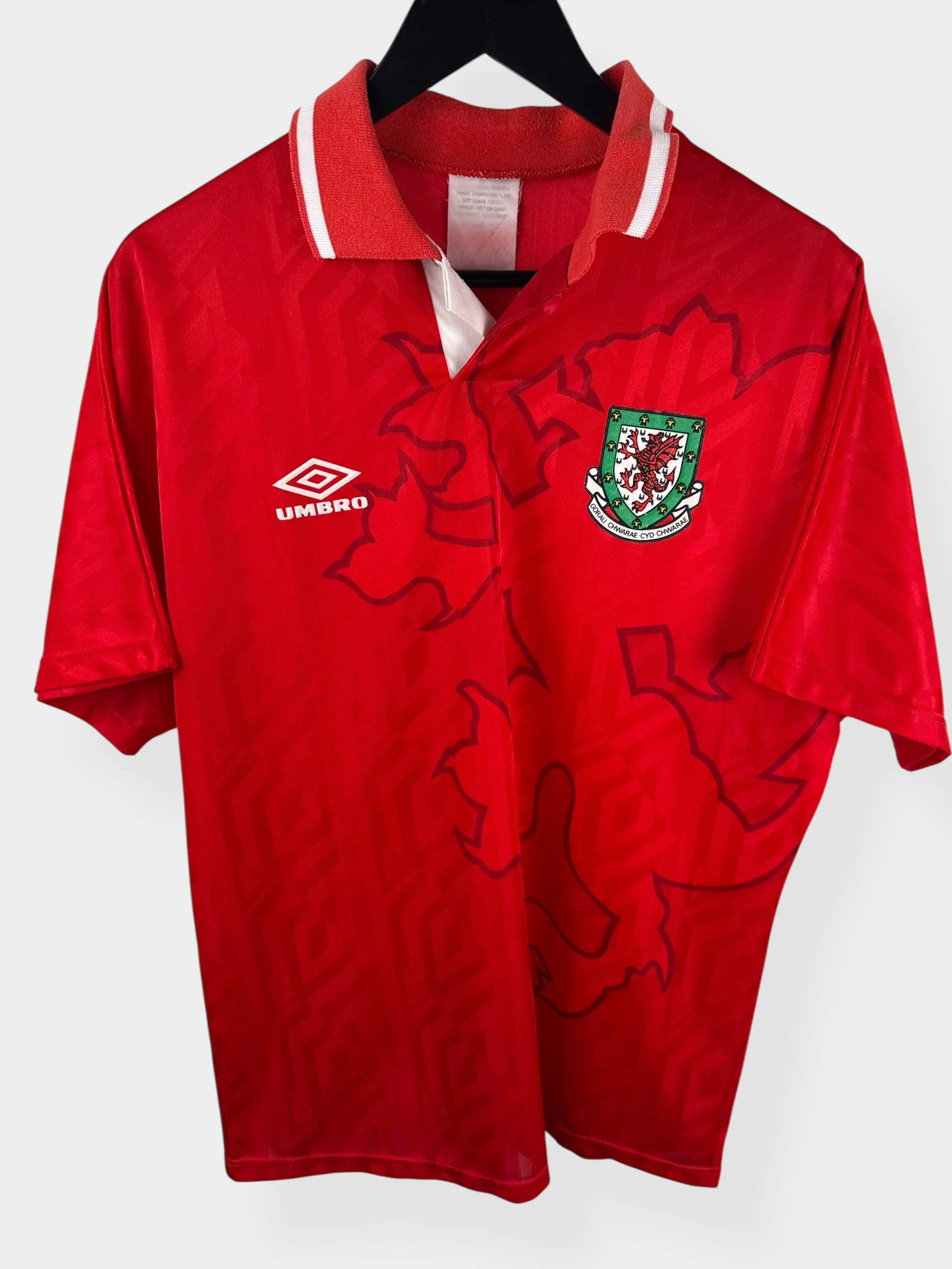 1992-94 WALES HOME SHIRT M