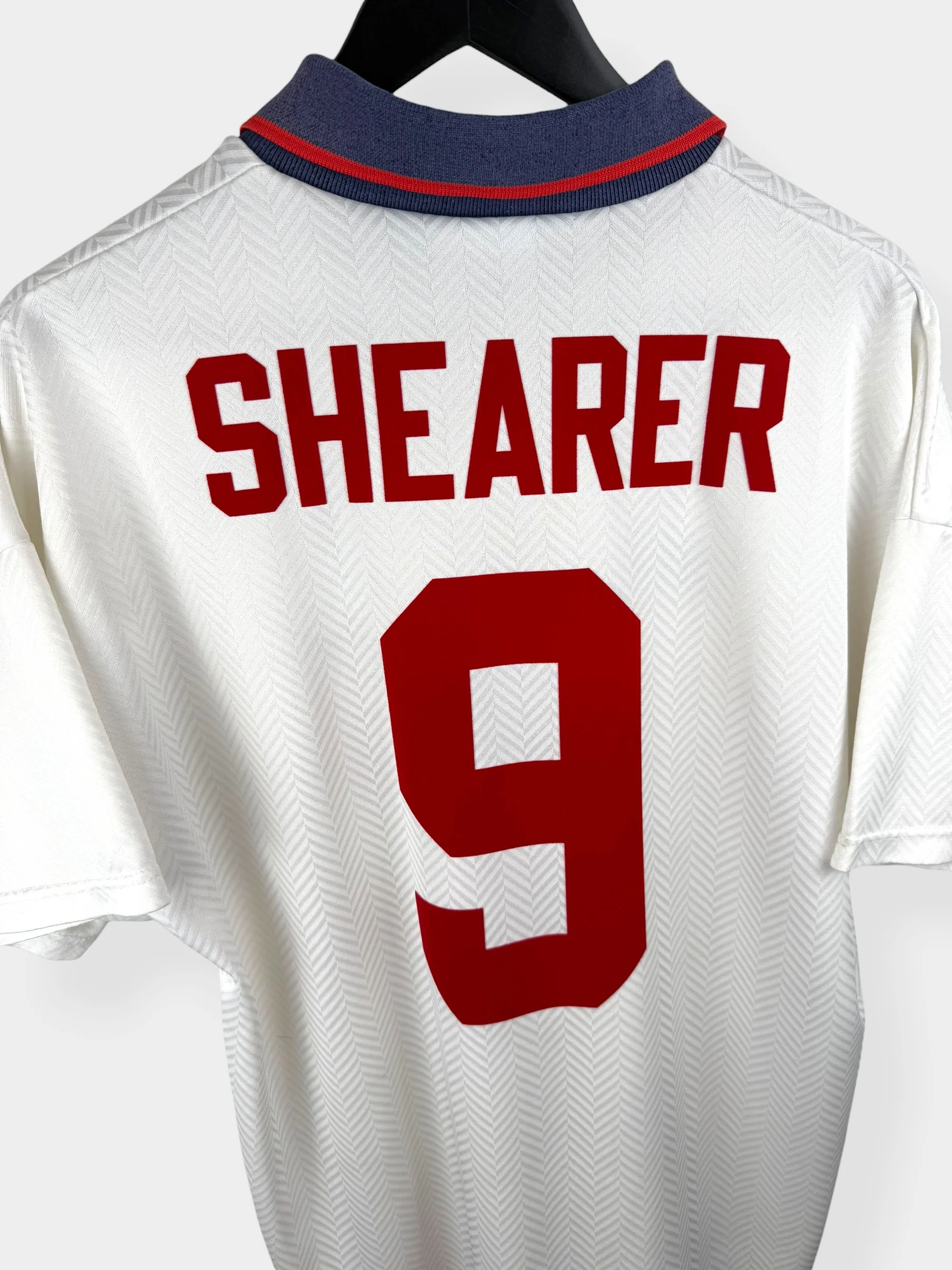 1993-95 ENGLAND HOME SHIRT SHEARER #9 L - Image 3