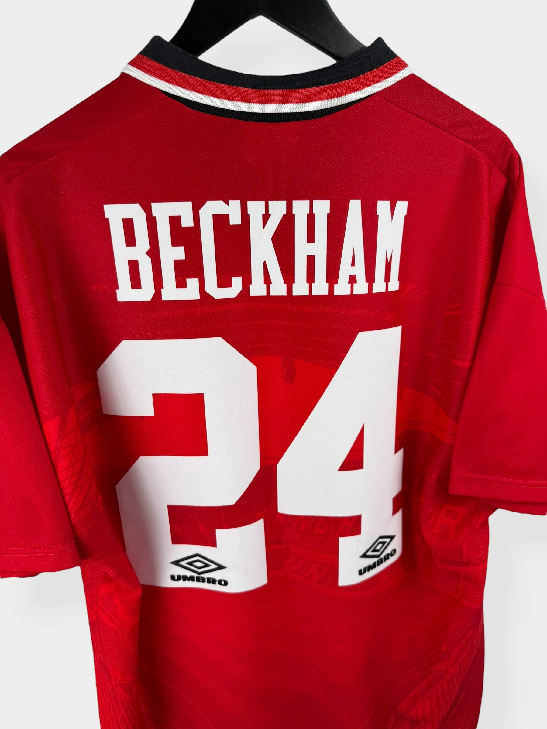 1994-96 MANCHESTER UNITED HOME SHIRT BECKHAM #24 L - Image 3