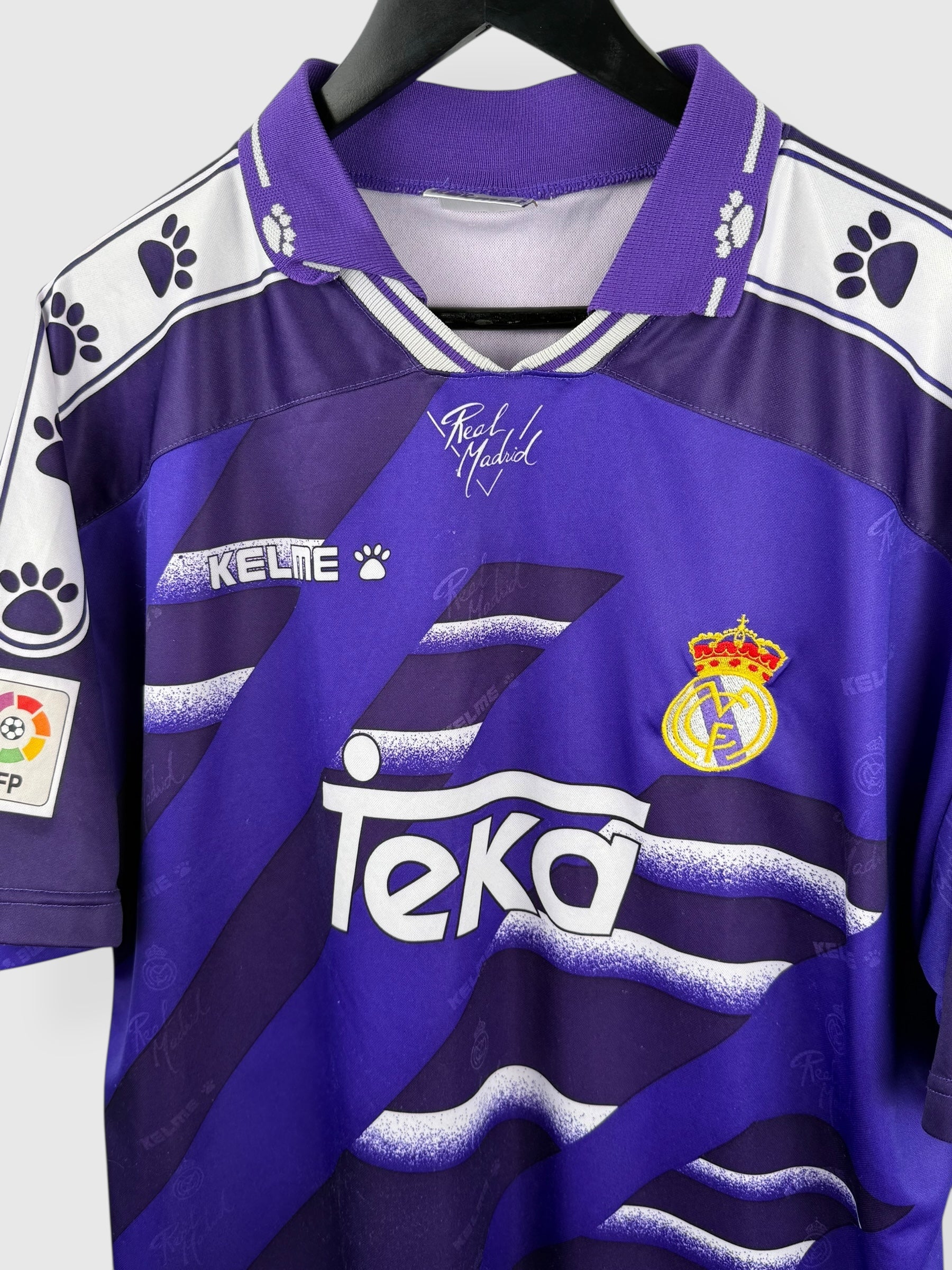 1994-96 REAL MADRID AWAY SHIRT XL - Image 4