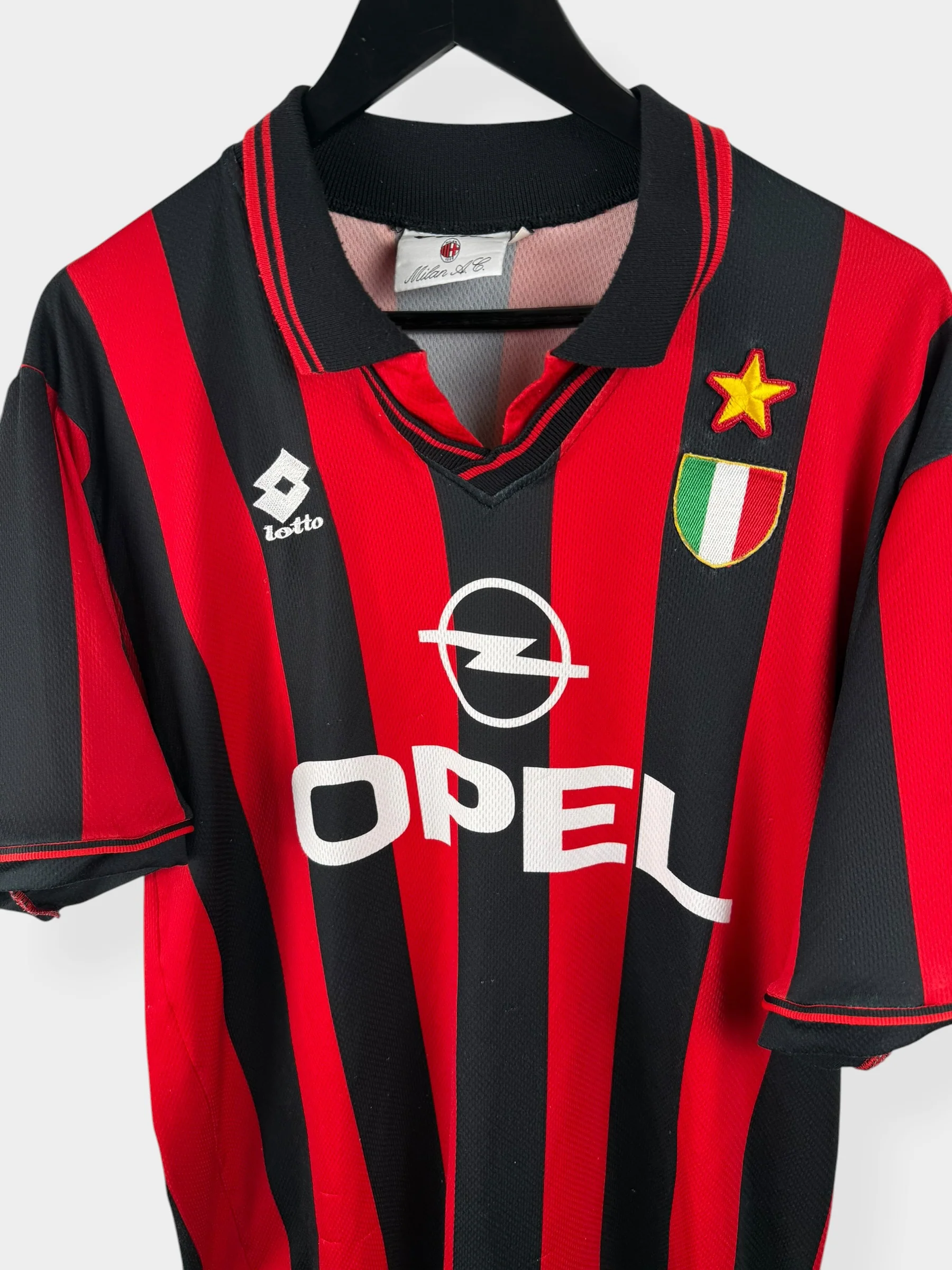 1996-97 AC MILAN HOME SHIRT L - Image 4