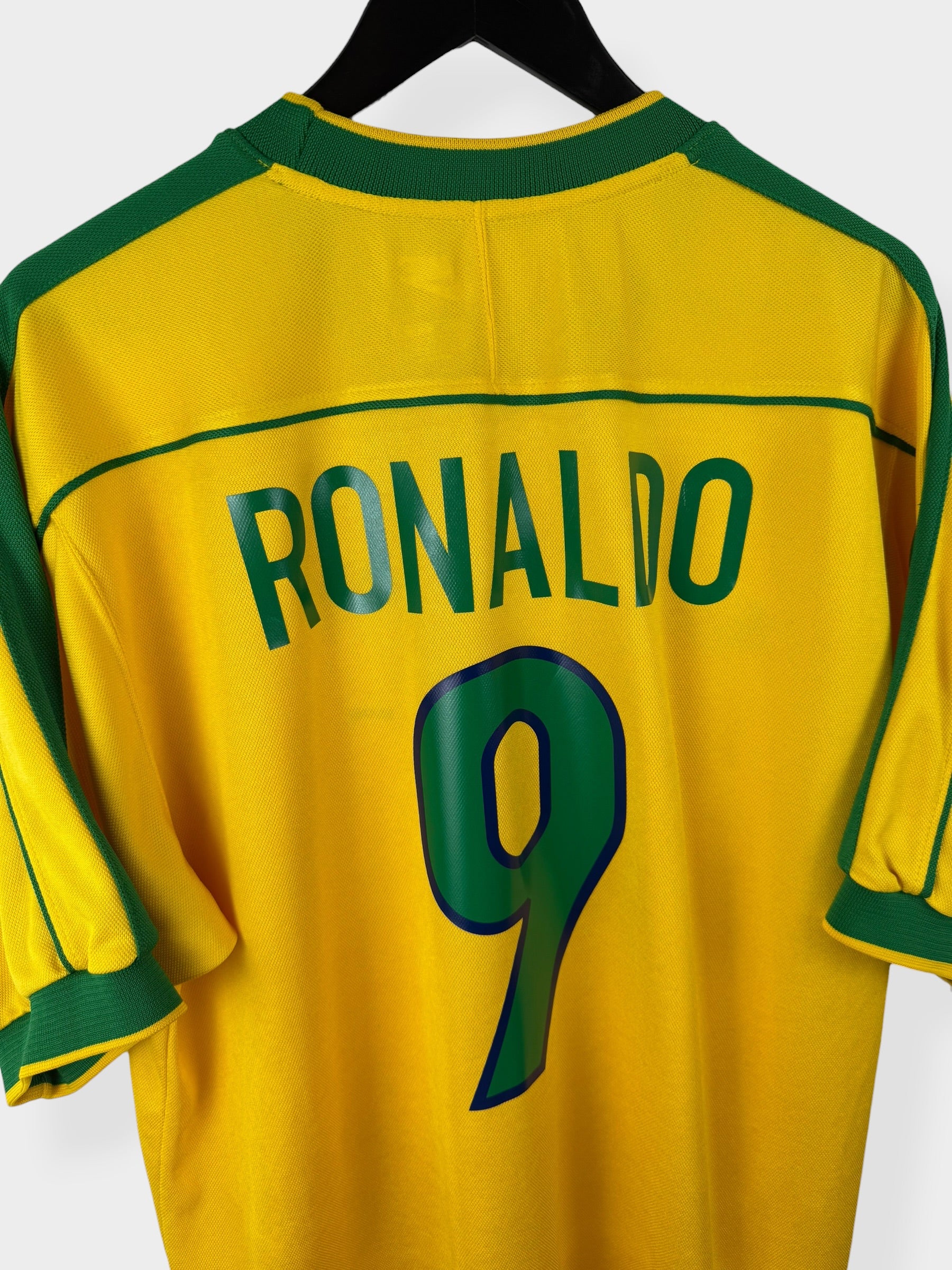 1998-00 BRAZIL HOME SHIRT RONALDO #9 XL - Image 3