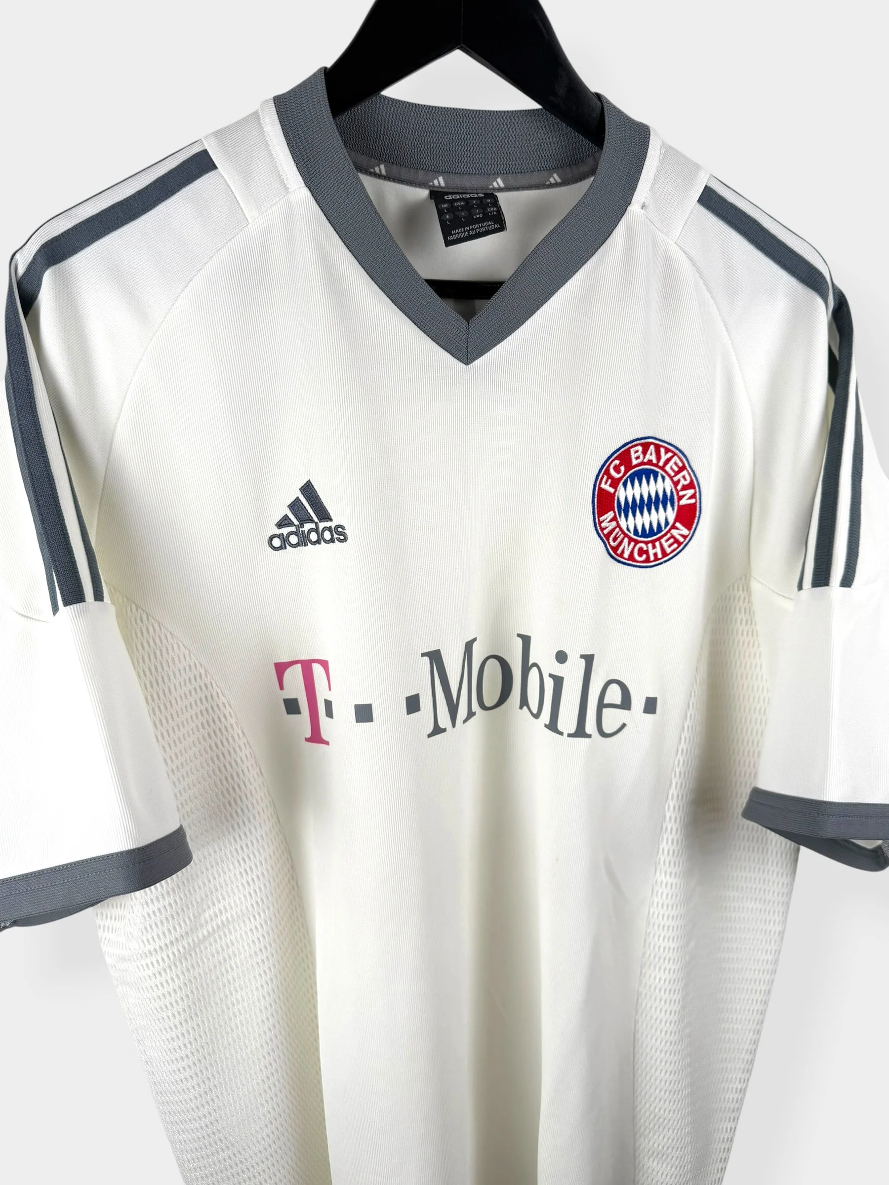 2002-03 BAYERN MUNICH AWAY SHIRT L - Image 3