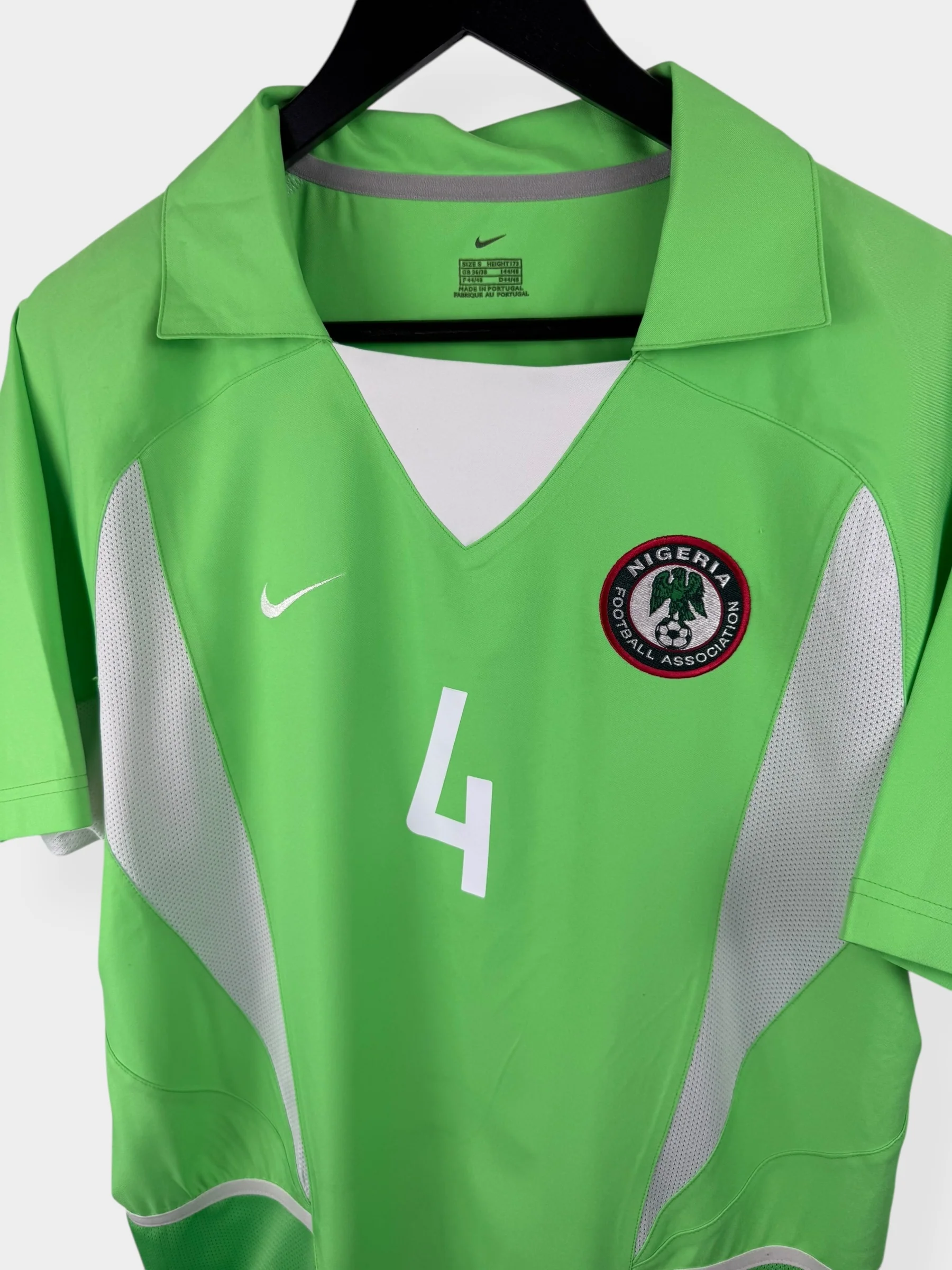 2002-04 NIGERIA HOME SHIRT KANU #4 S - Image 4