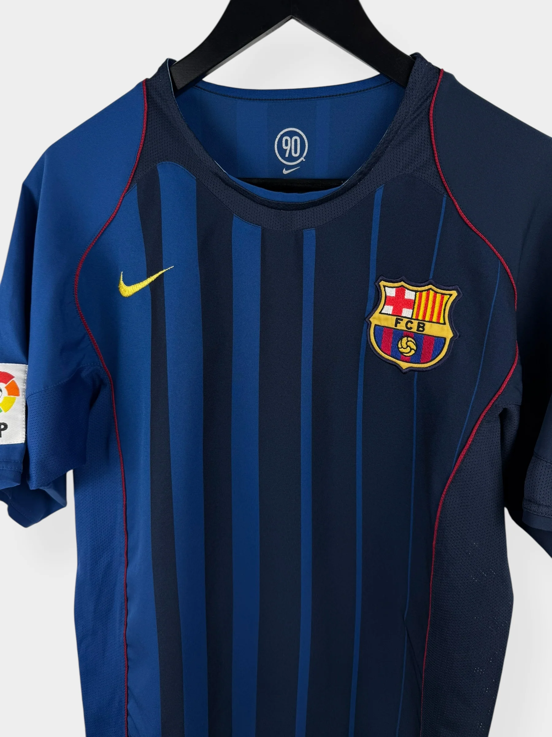 2004-05 BARCELONA AWAY SHIRT MESSI #30 M - Image 4