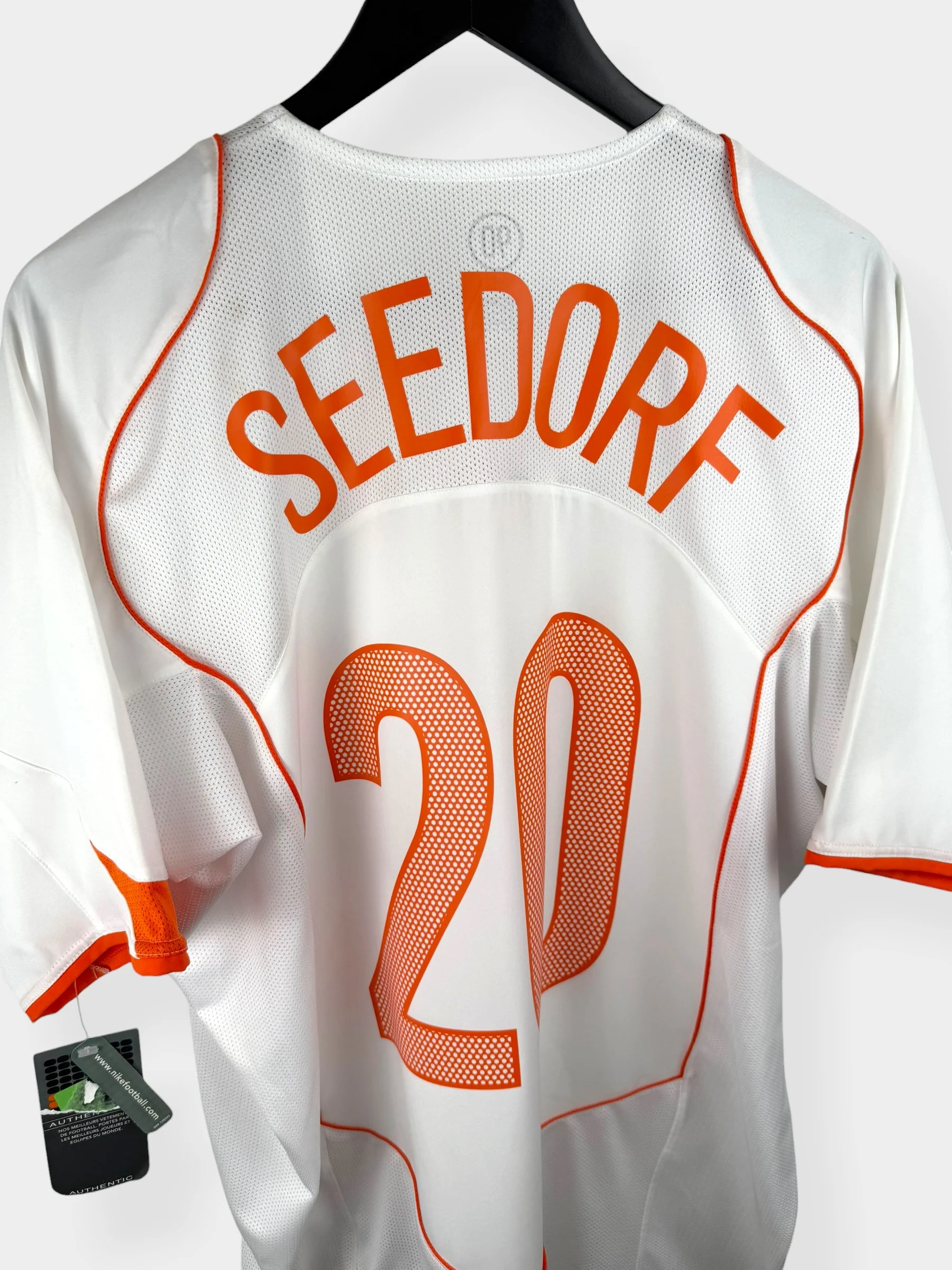 2004-06 NETHERLANDS AWAY SHIRT SEEDORF #20 XL - Image 3
