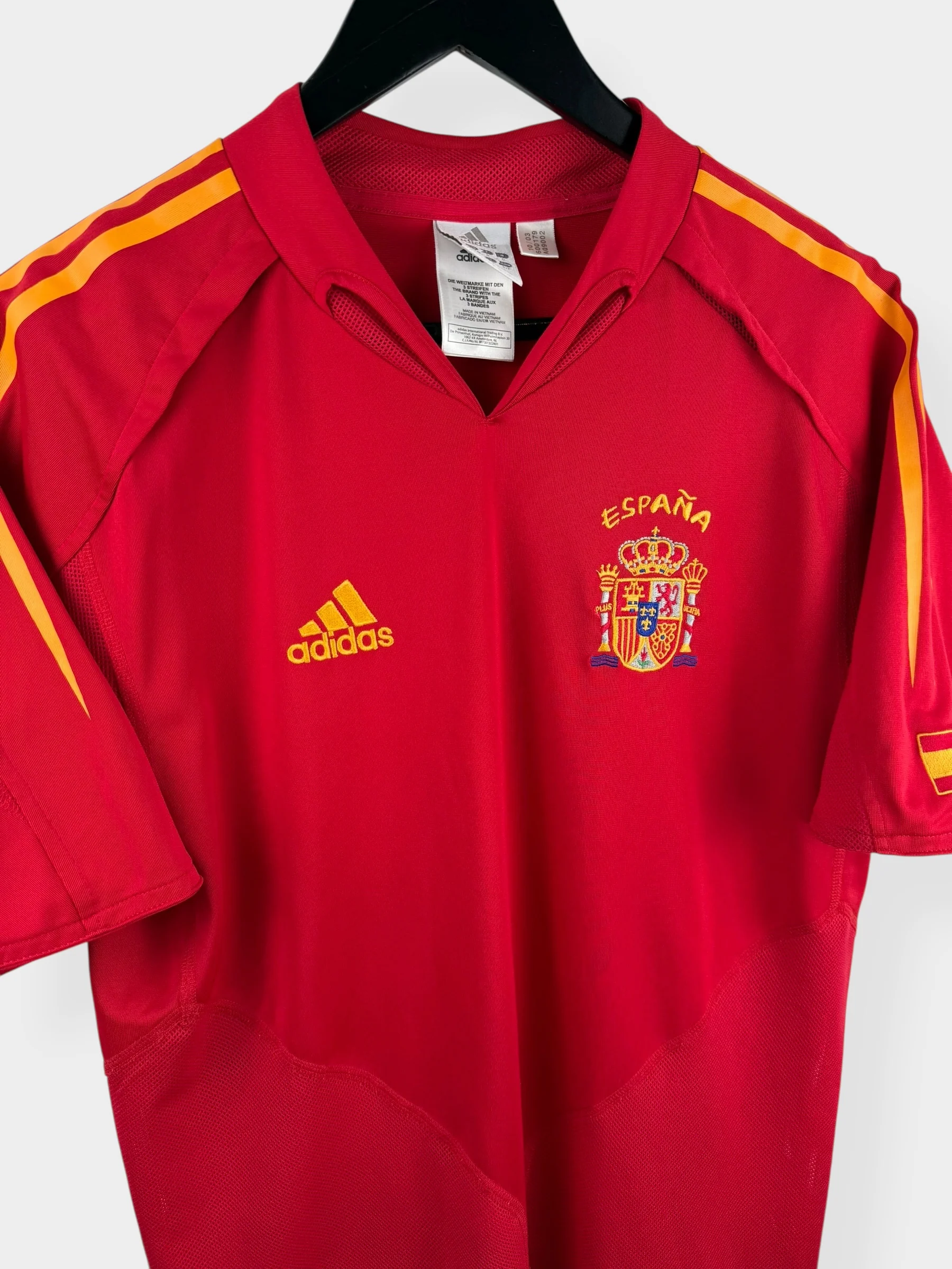 2004-06 SPAIN HOME SHIRT S - Image 3