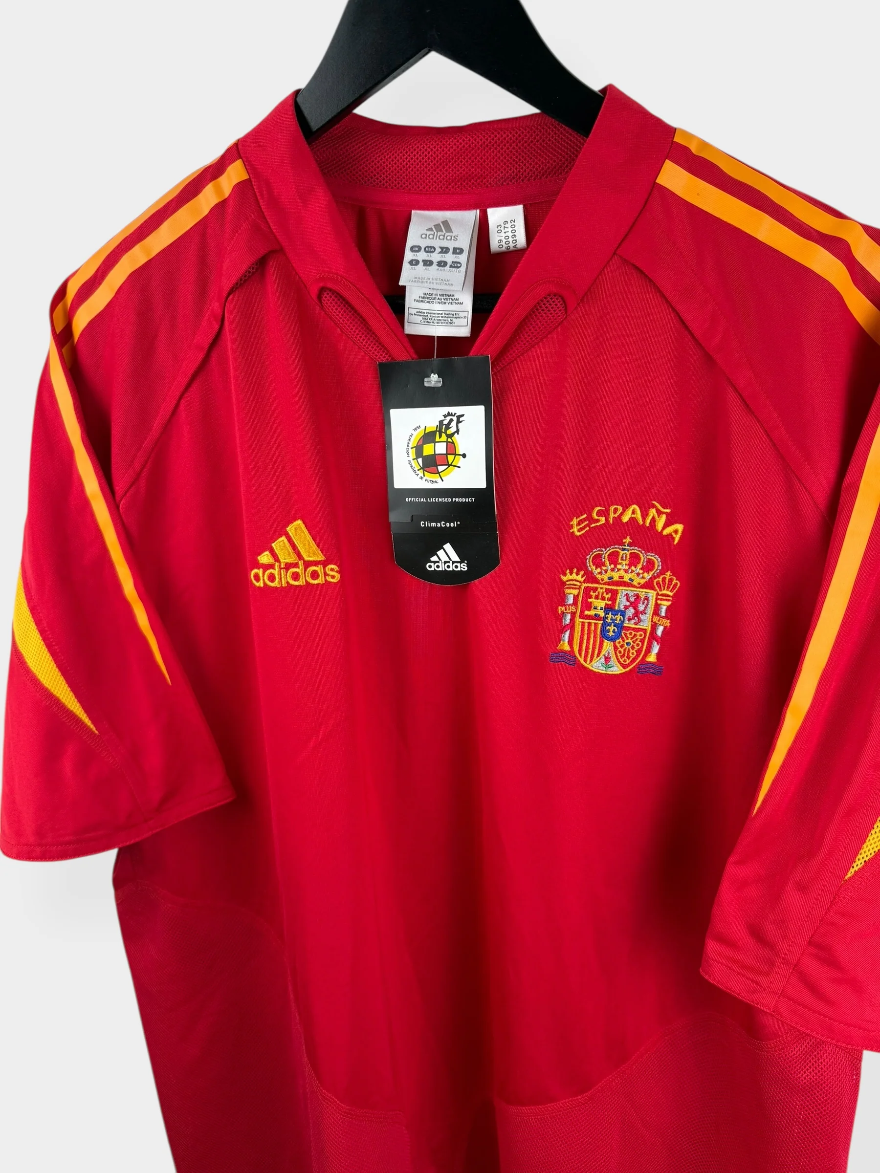 2004-06 SPAIN HOME SHIRT XL - Image 4