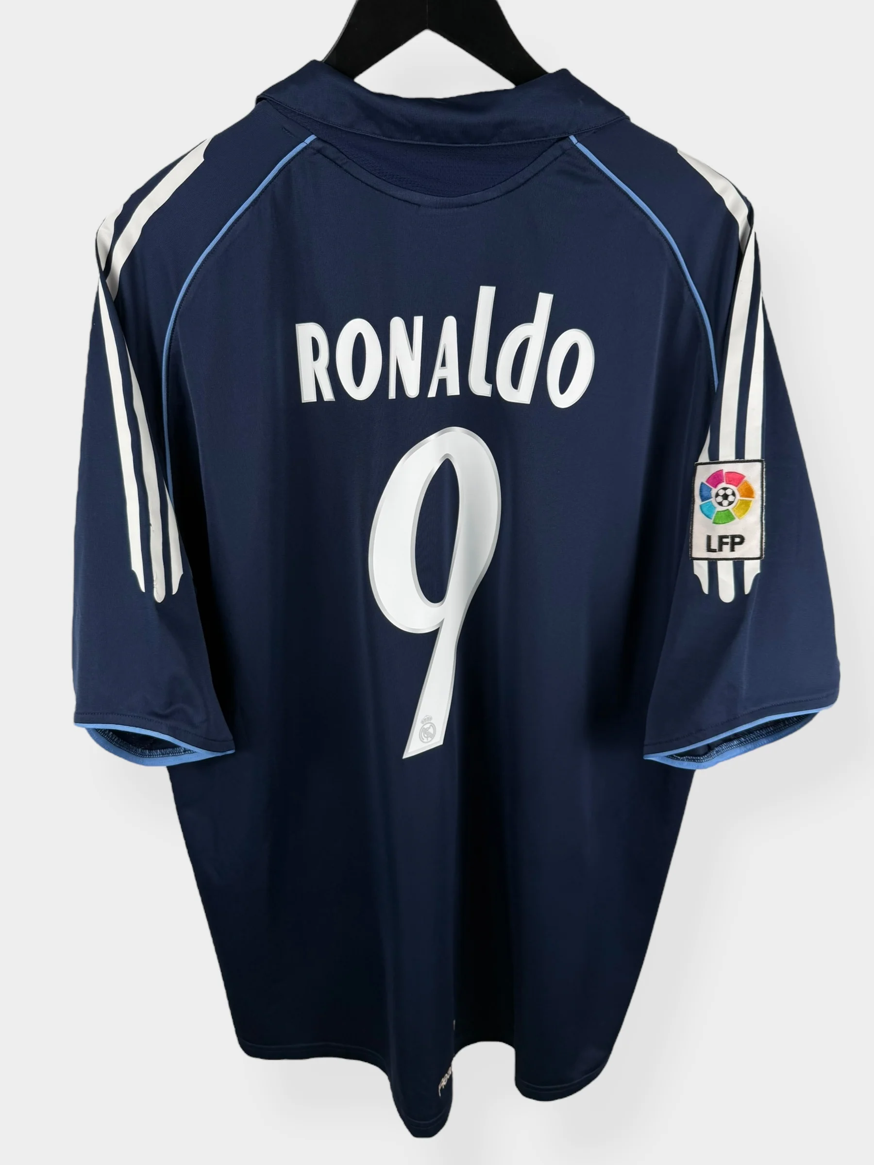 2005-06 REAL MADRID AWAY SHIRT RONALDO #9 XL