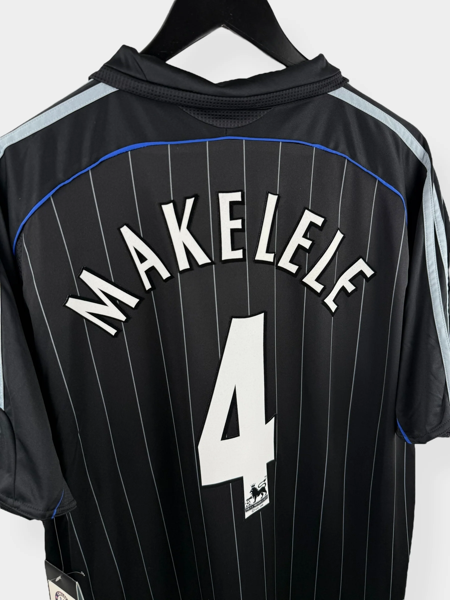 2006-07 CHELSEA THIRD SHIRT MAKELELE #4 XL - Image 3