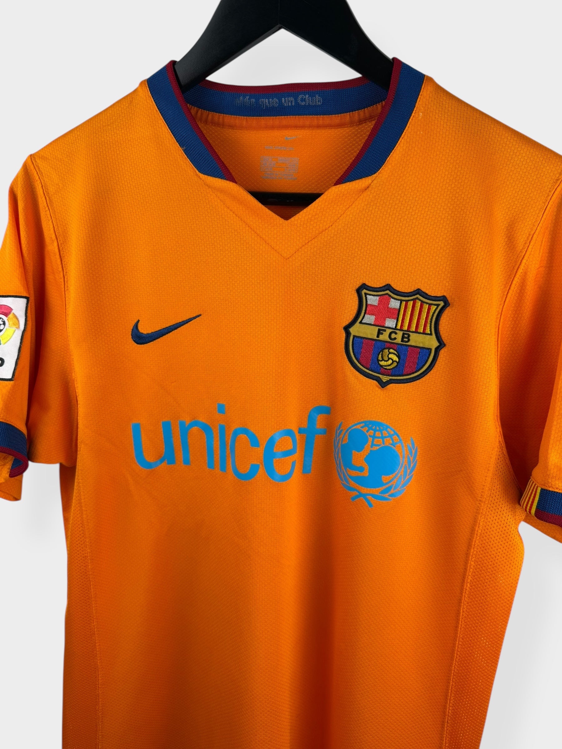 2006-08 BARCELONA AWAY SHIRT RONALDINHO #10 S - Image 4