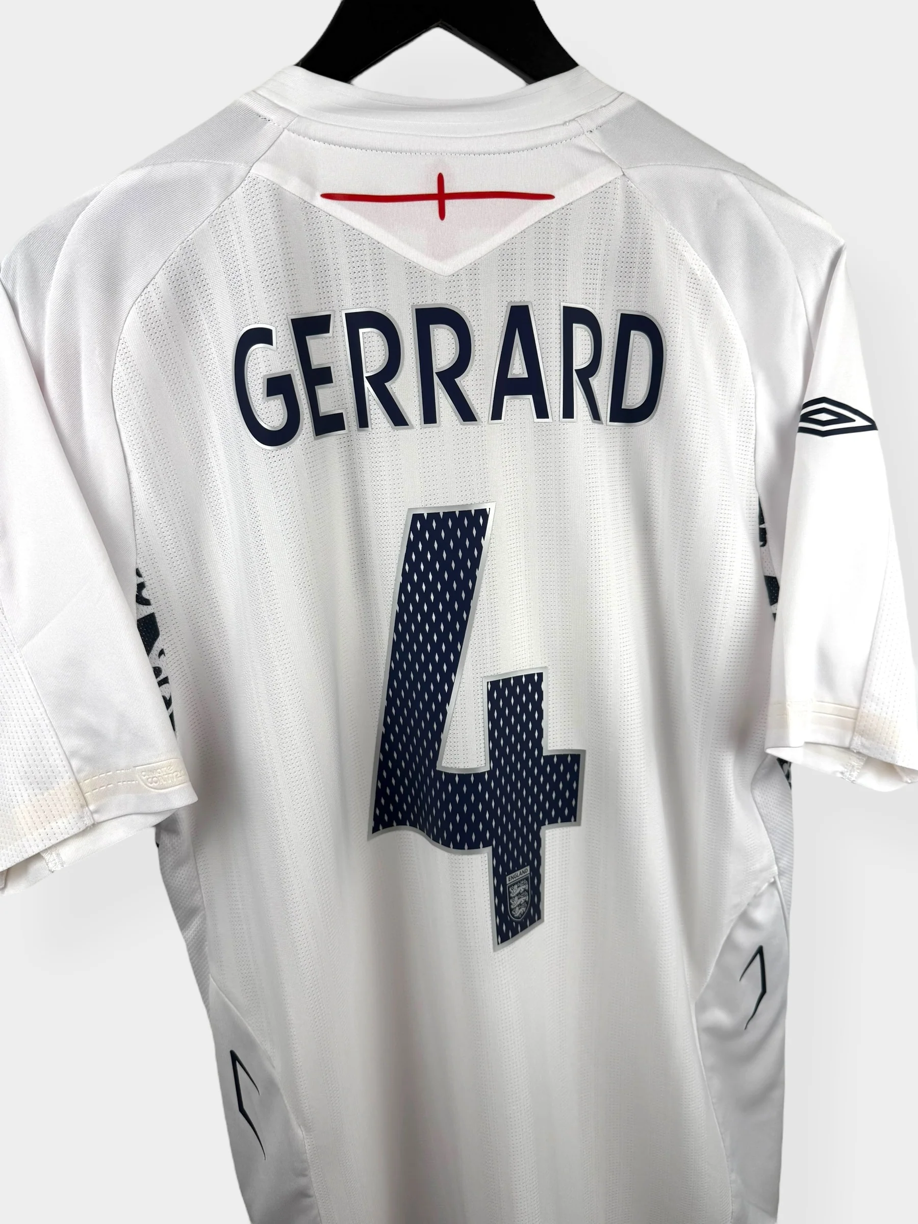 2007-09 ENGLAND HOME SHIRT GERRARD #4 M - Image 3
