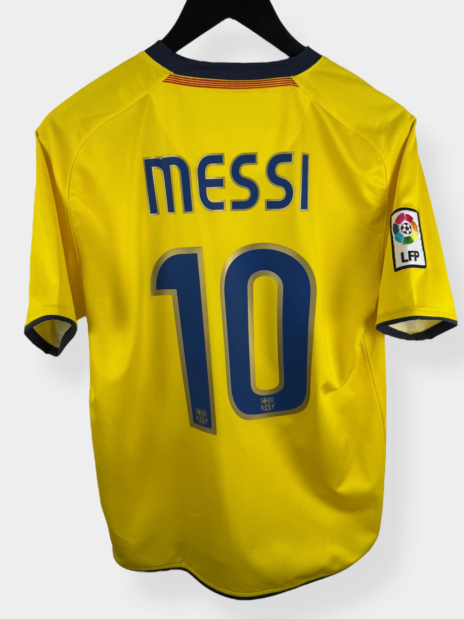 2008-10 BARCELONA AWAY SHIRT MESSI #10 S