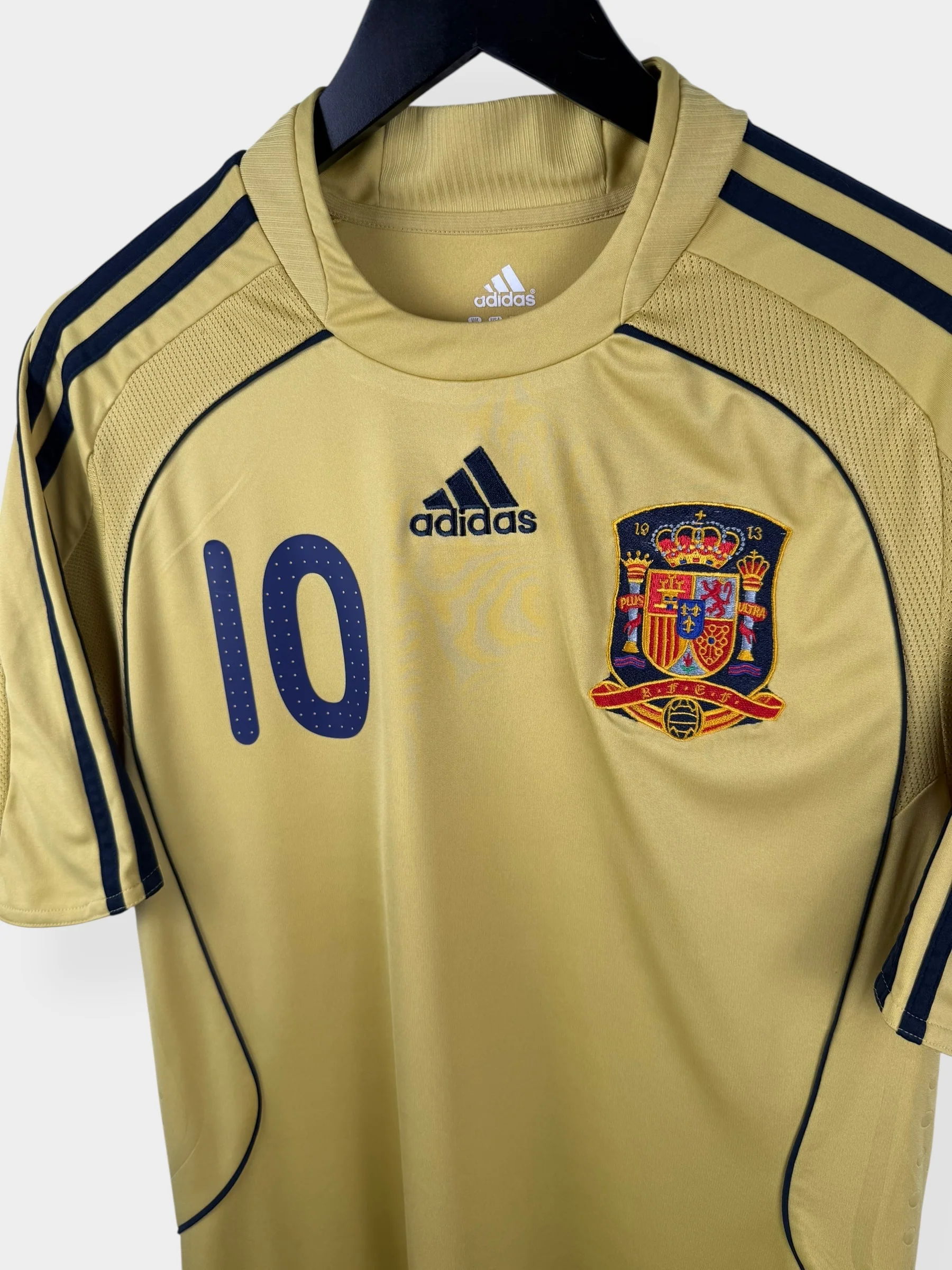 2008-10 SPAIN AWAY SHIRT FABREGAS #10 M - Image 4