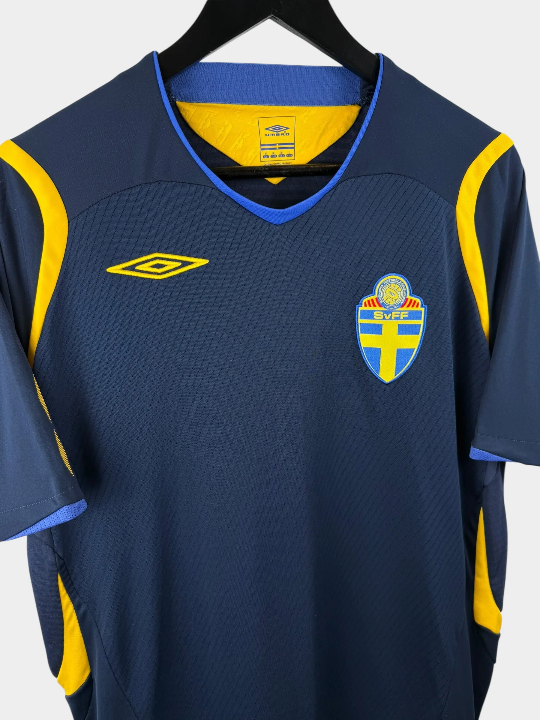 2008-10 SWEDEN AWAY SHIRT M - Image 3