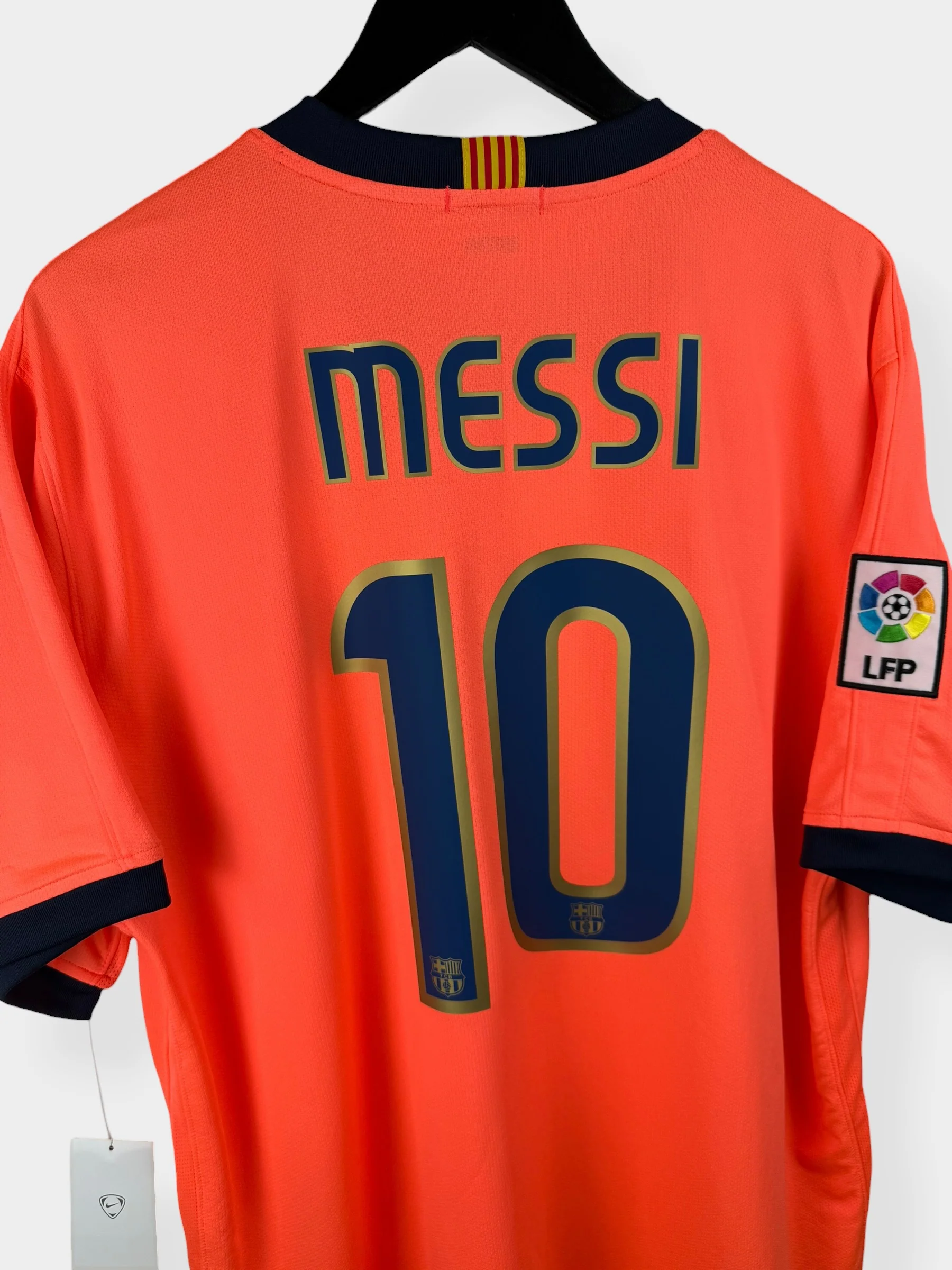 2009-10 BARCELONA AWAY SHIRT MESSI #10 XXL - Image 3