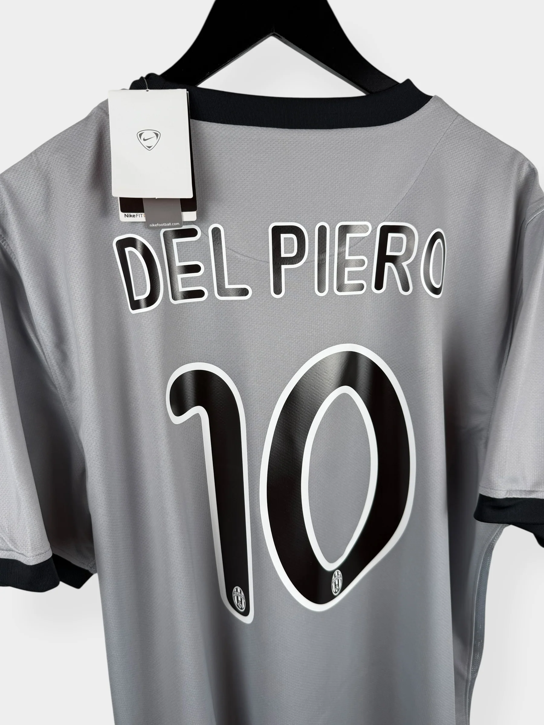 2009-10 JUVENTUS AWAY SHIRT DEL PIERO #10 XL - Image 3