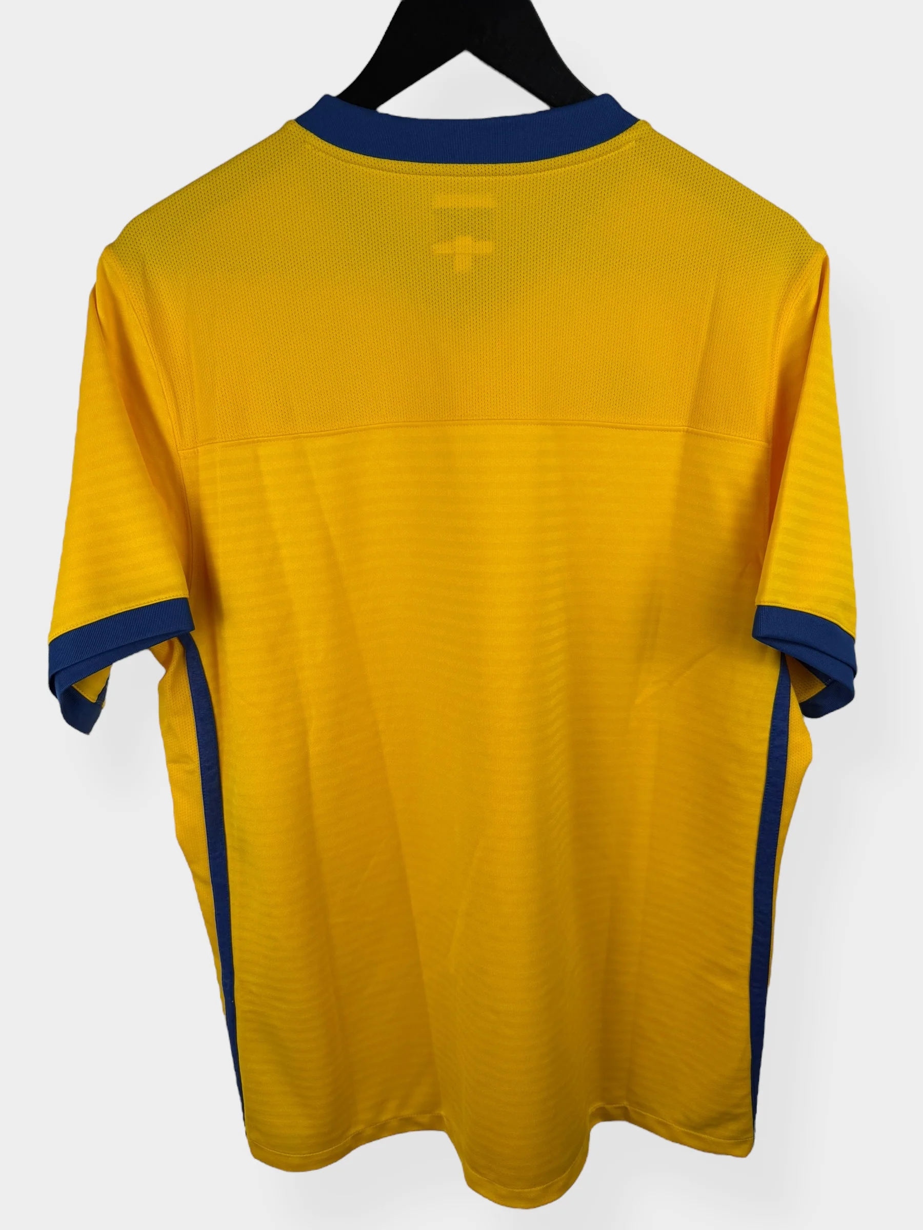 2010-11 SWEDEN HOME SHIRT L - Image 2