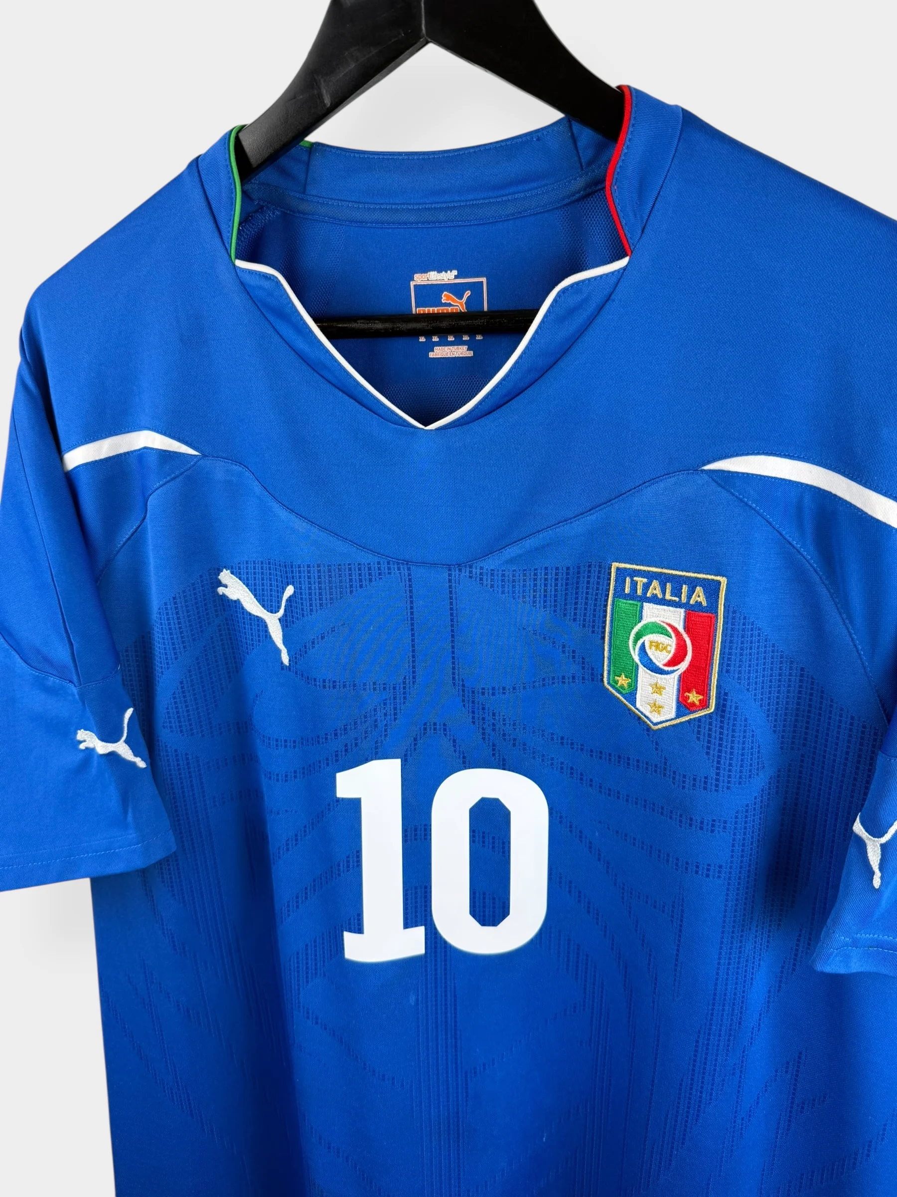 2010-12 ITALY HOME SHIRT DI NATALE #10 XL - Image 4