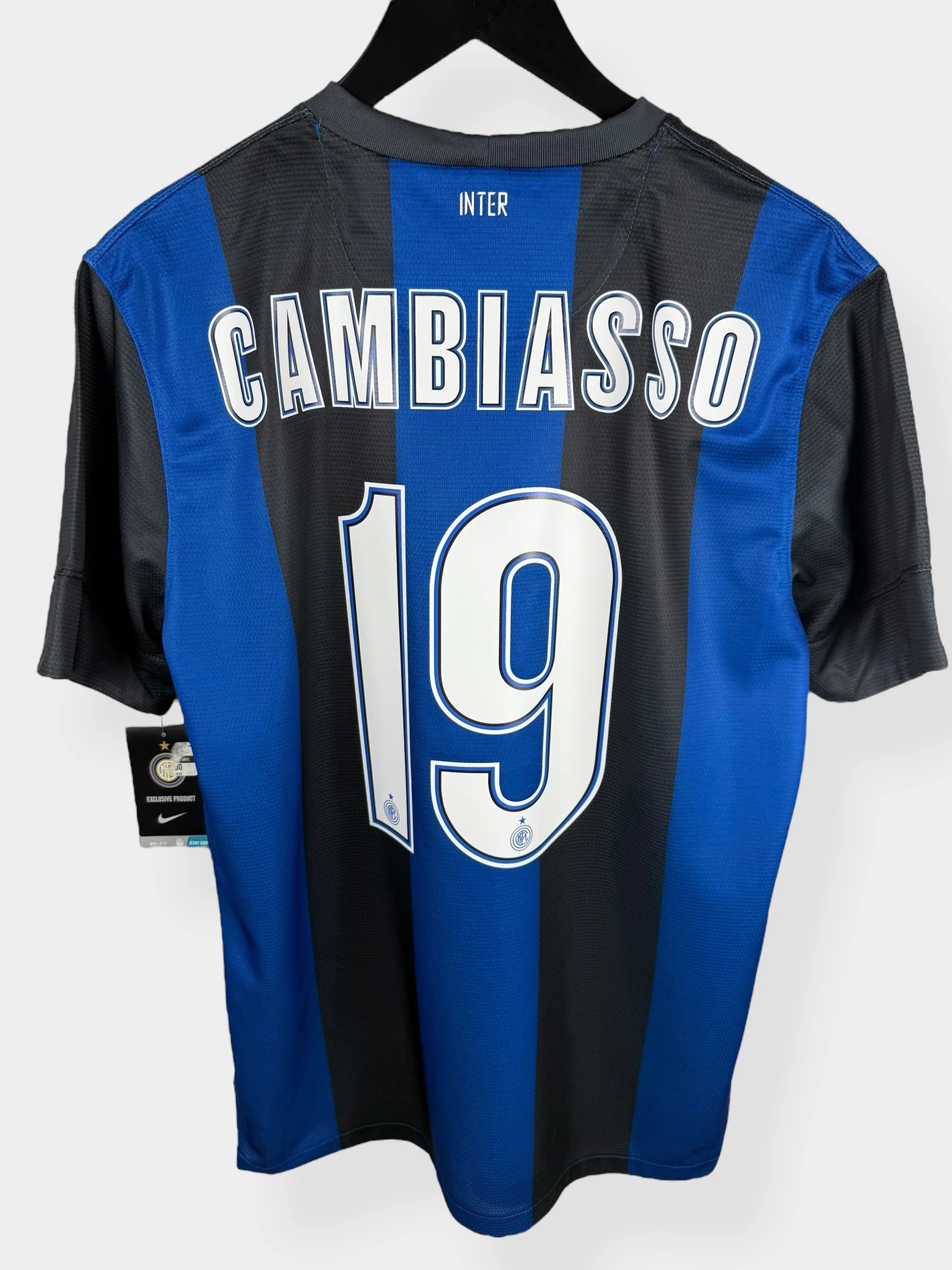 2012-13 INTER MILAN HOME SHIRT CAMBIASSO #19 M