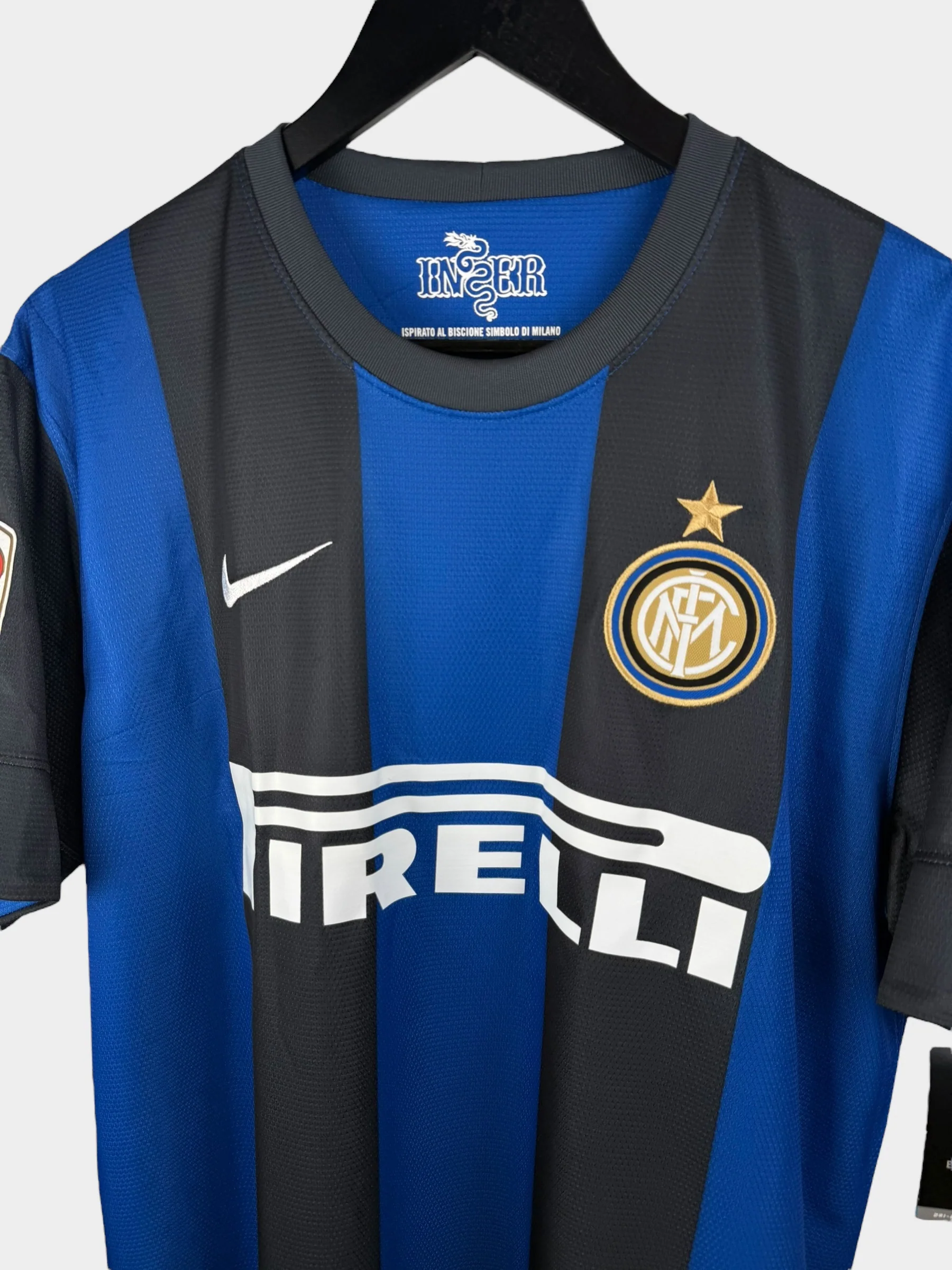 2012-13 INTER MILAN HOME SHIRT KOVACIC #10 L - Image 4