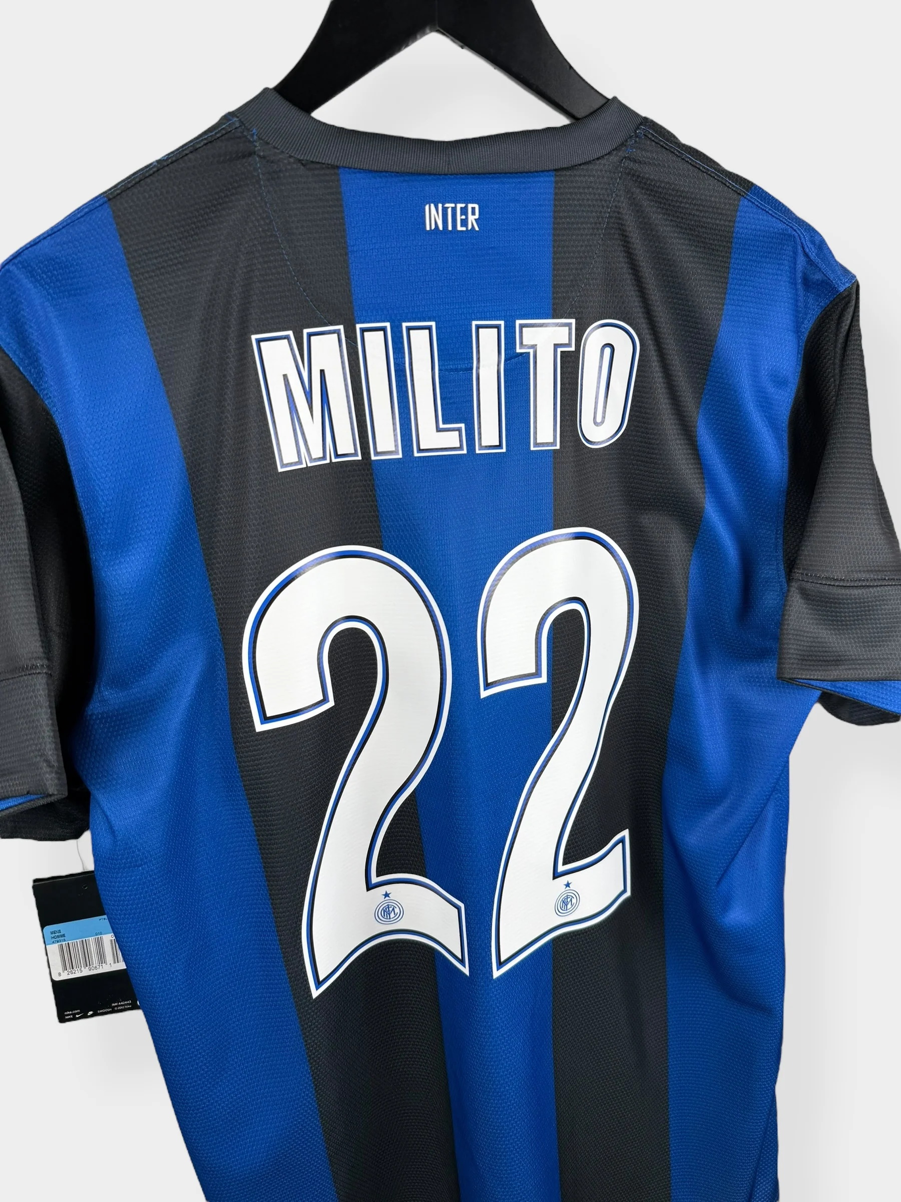 2012-13 INTER MILAN HOME SHIRT MILITO #22 M - Image 3