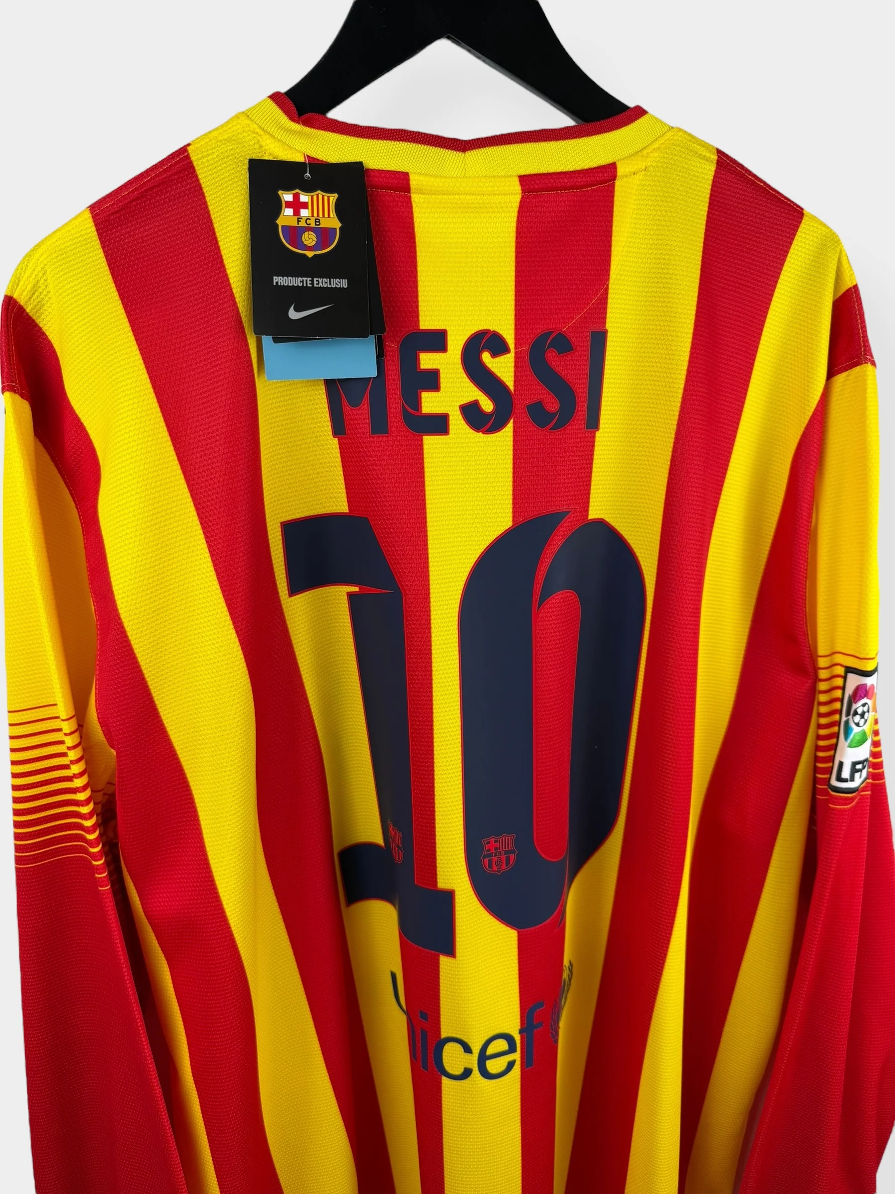 2013-14 BARCELONA AWAY SHIRT LS MESSI #10 XXL - Image 3