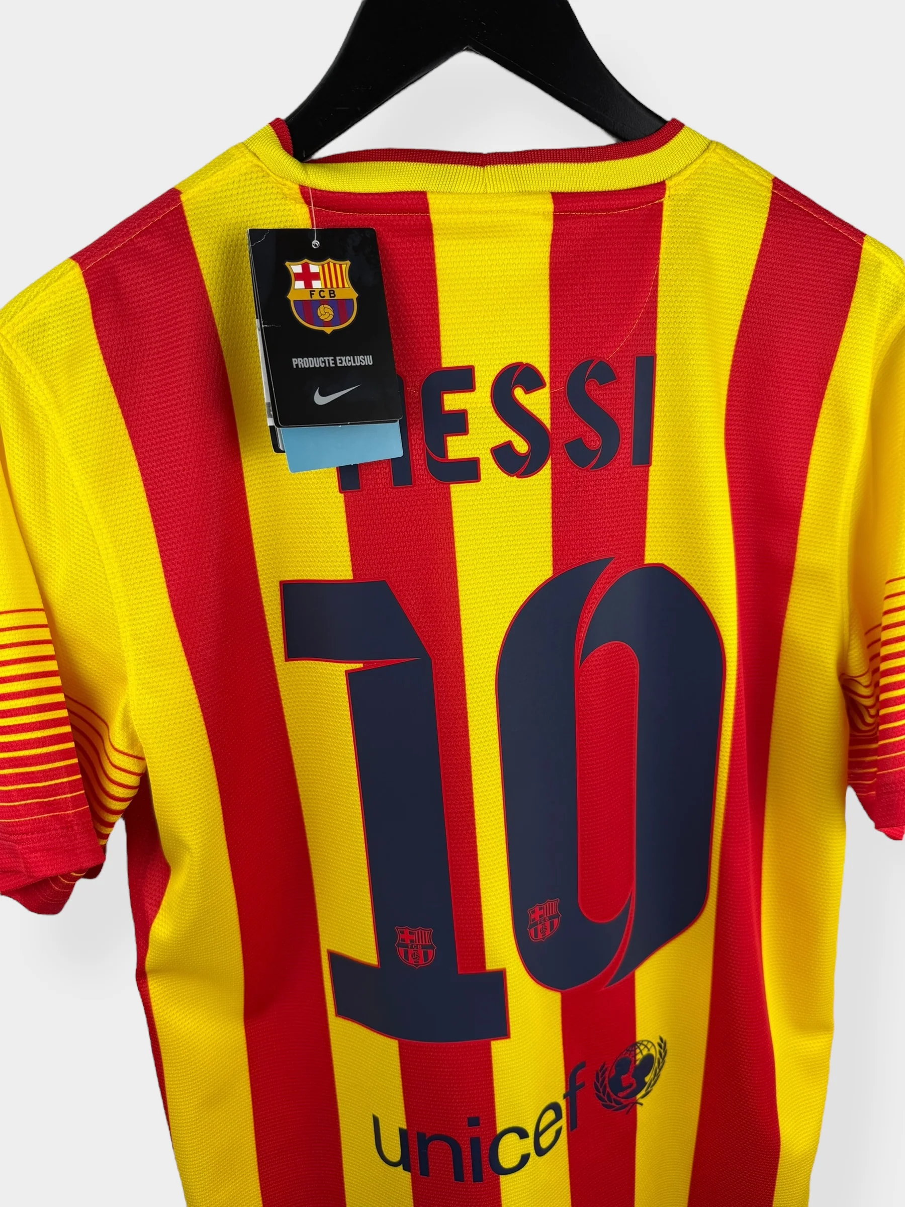 2013-14 BARCELONA AWAY SHIRT MESSI #10 S - Image 3