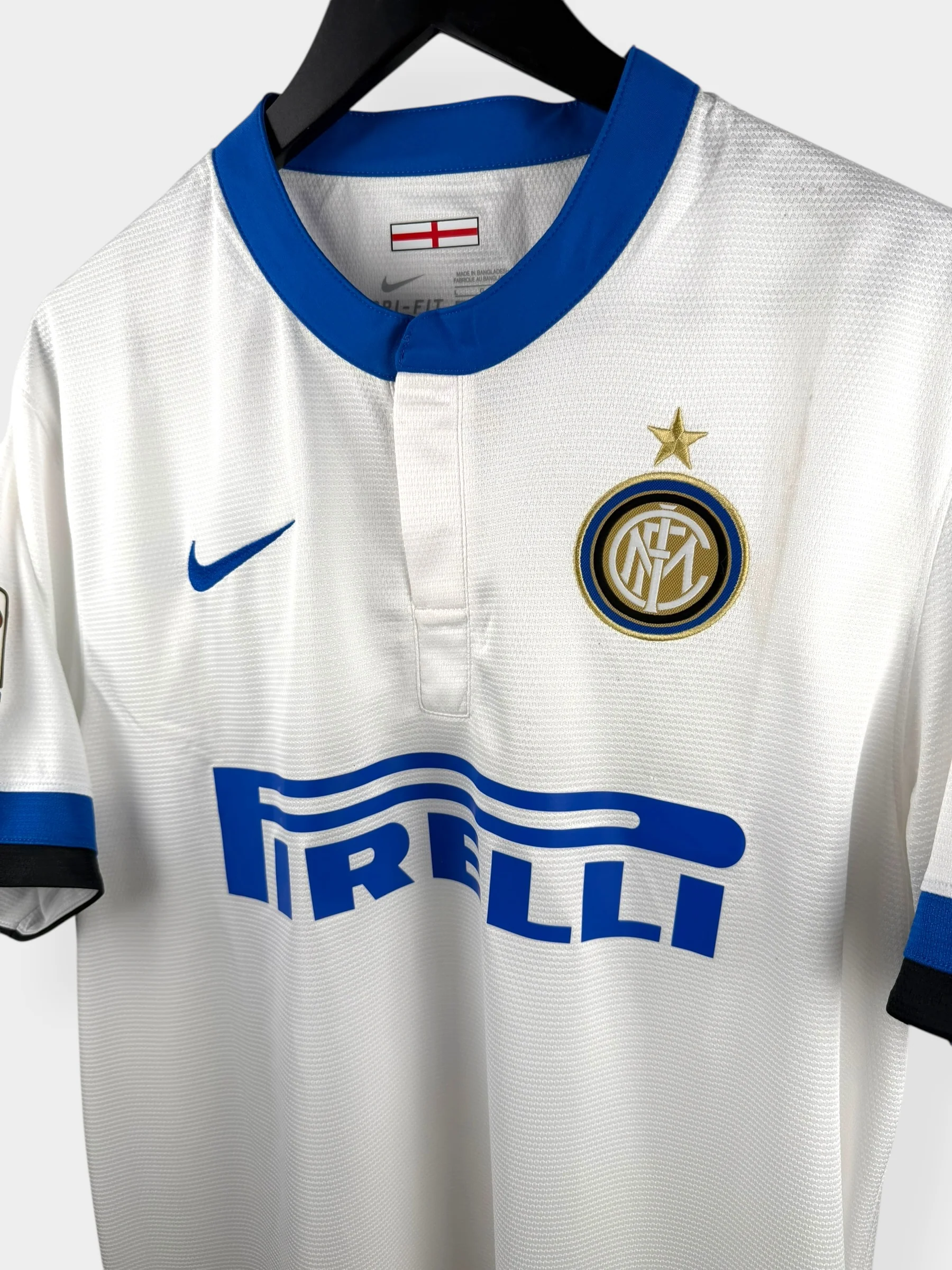 2013-14 INTER MILAN AWAY SHIRT CAMBIASSO #19 L - Image 4