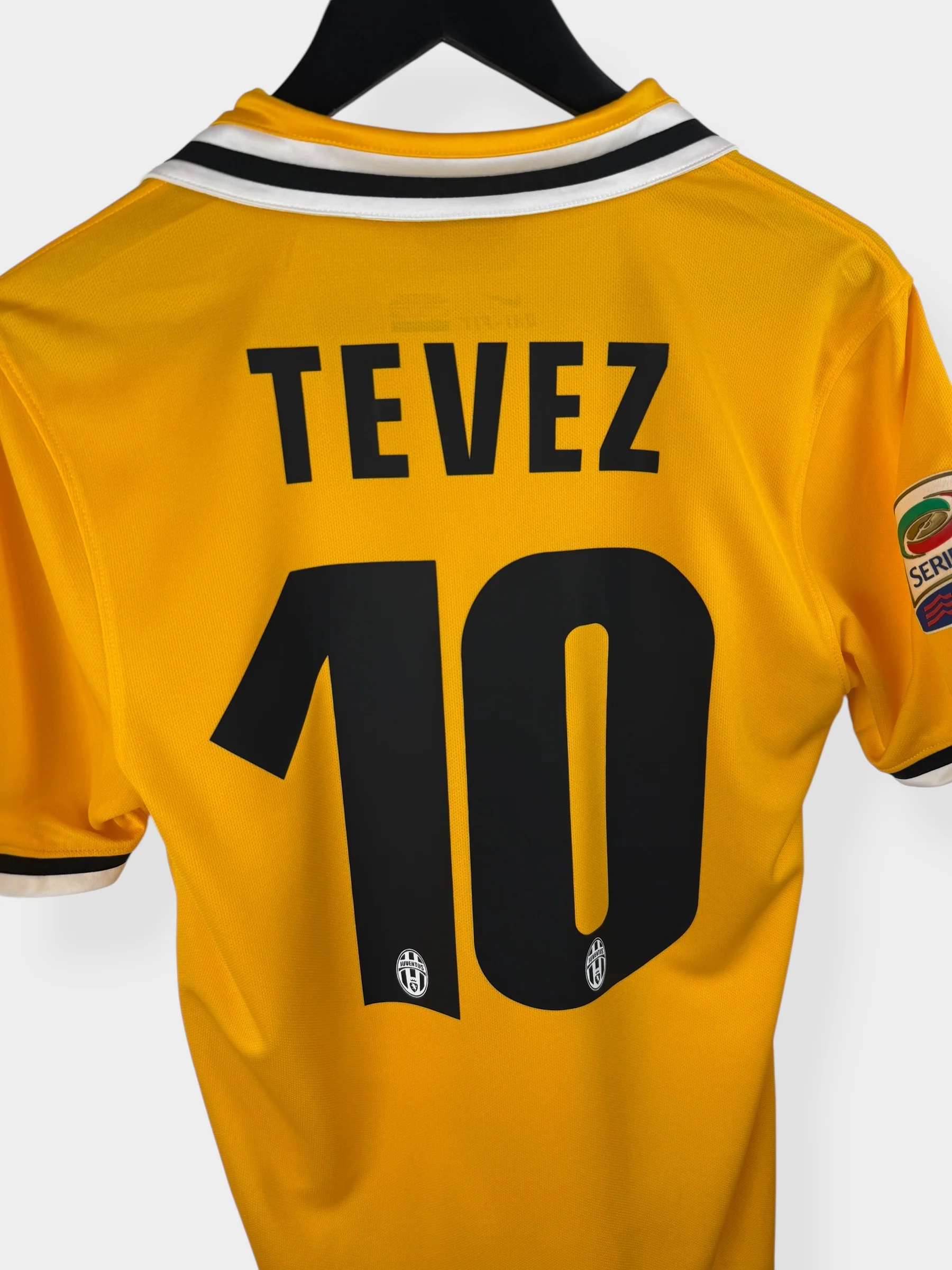 2013-14 JUVENTUS AWAY SHIRT TEVEZ #10 S - Image 3