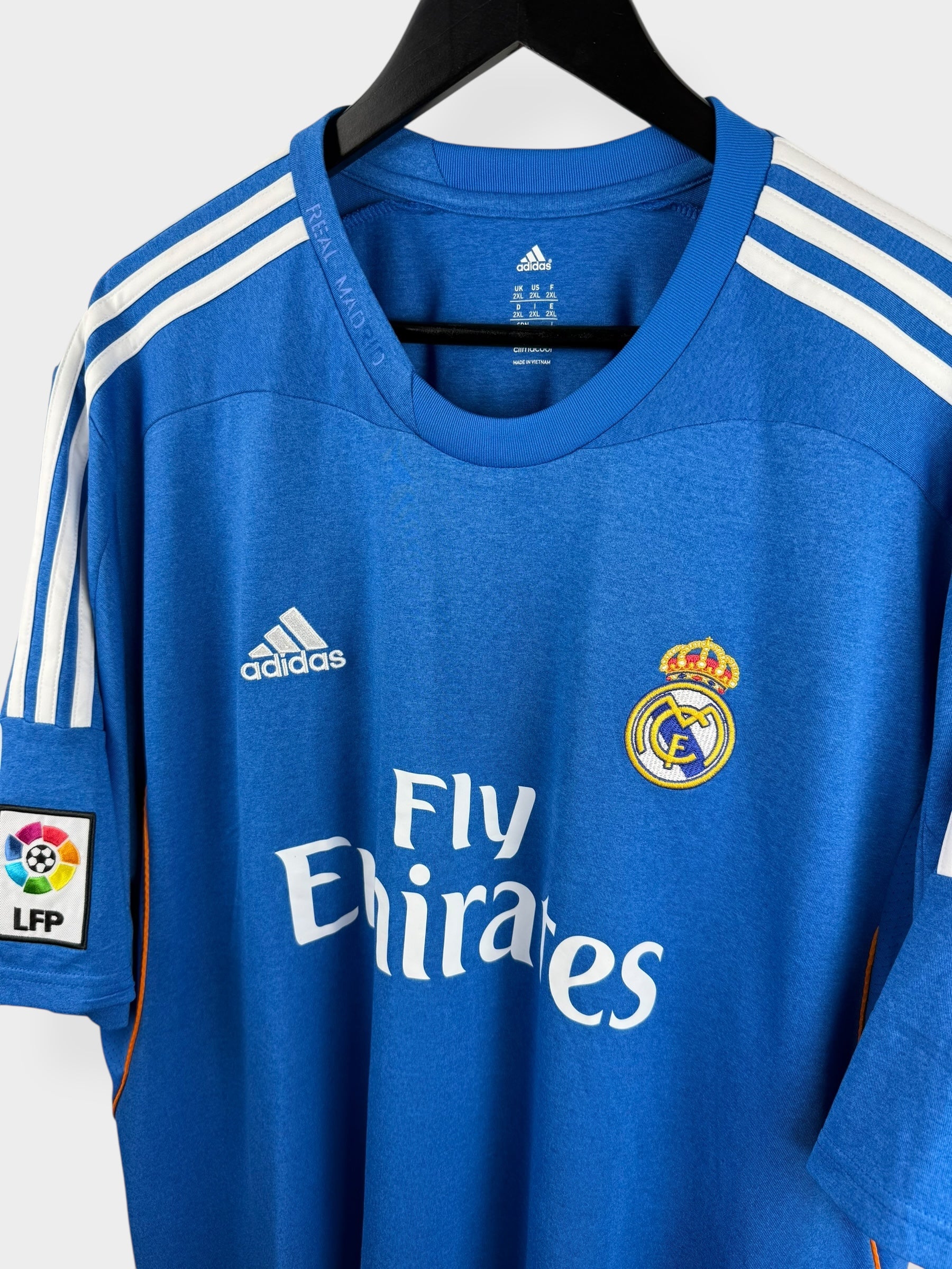 2013-14 REAL MADRID AWAY SHIRT RONALDO #7 XXL - Image 4