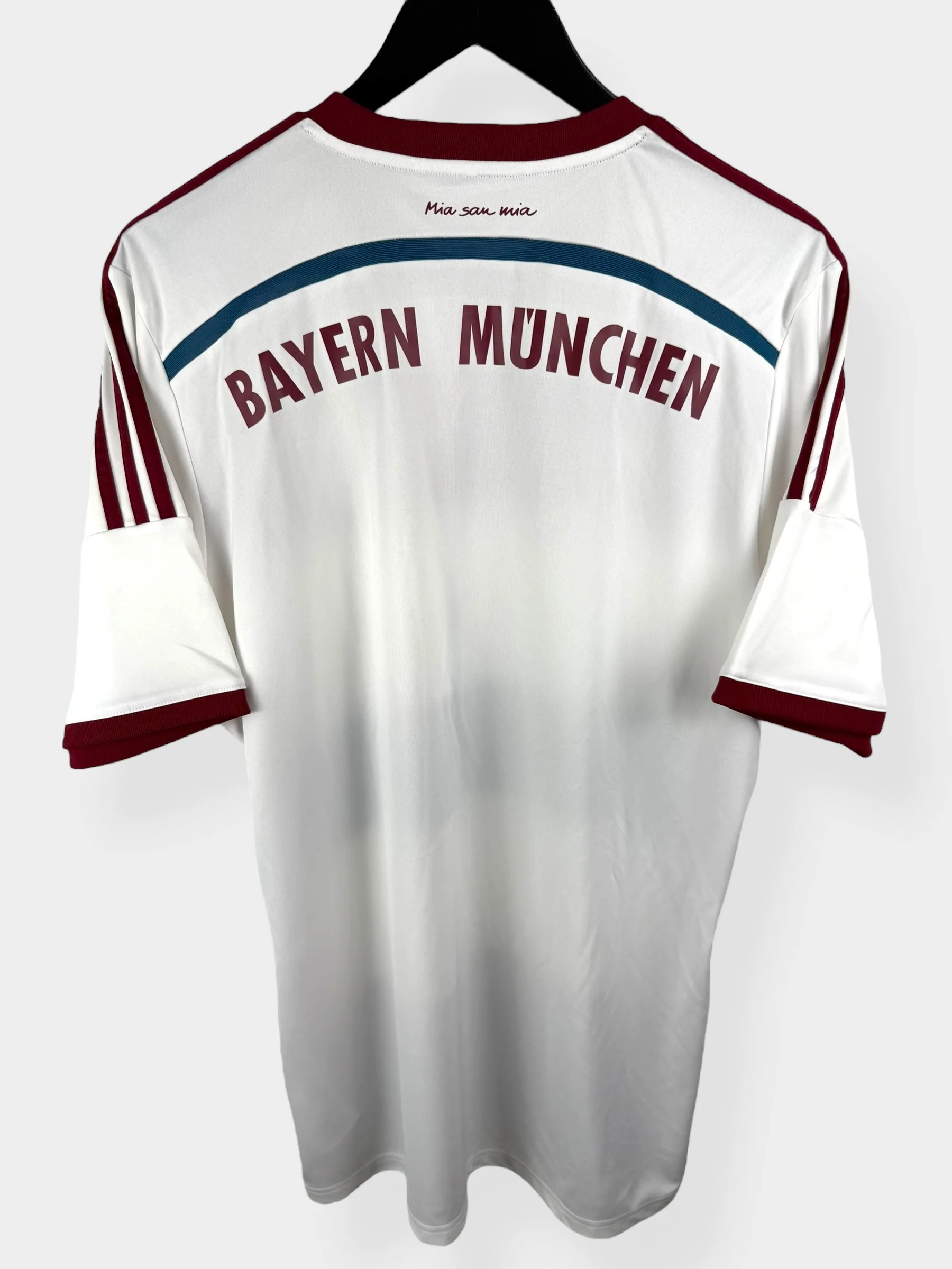 2014-15 BAYERN MUNICH AWAY SHIRT L - Image 2