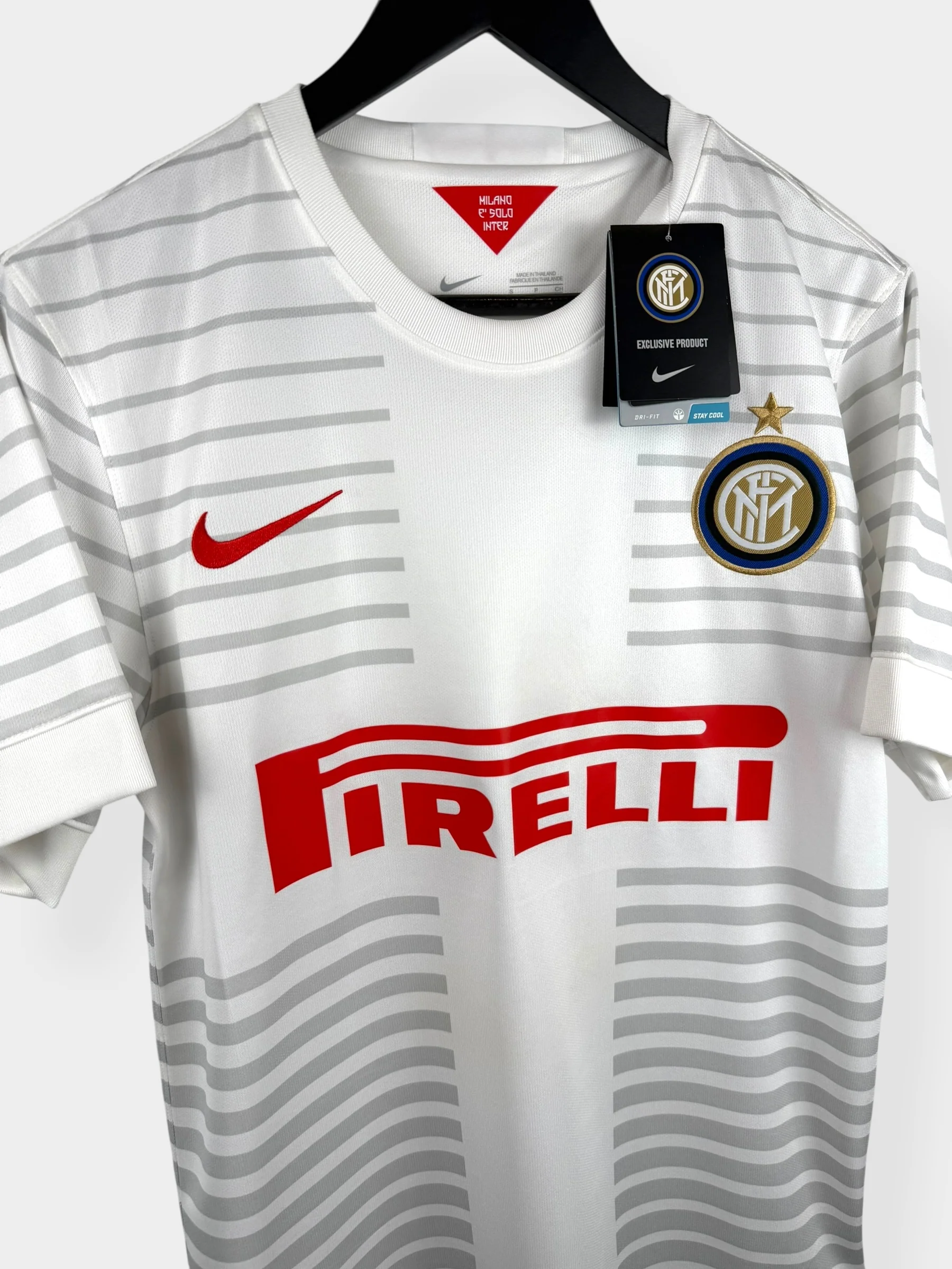 2014-15 INTER MILAN AWAY SHIRT S - Image 3