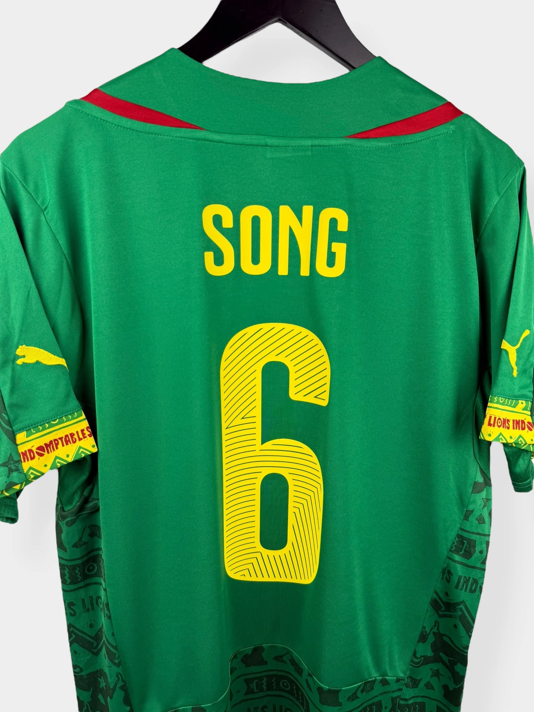 2014-16 CAMEROON HOME SHIRT SONG #6 M - Image 3