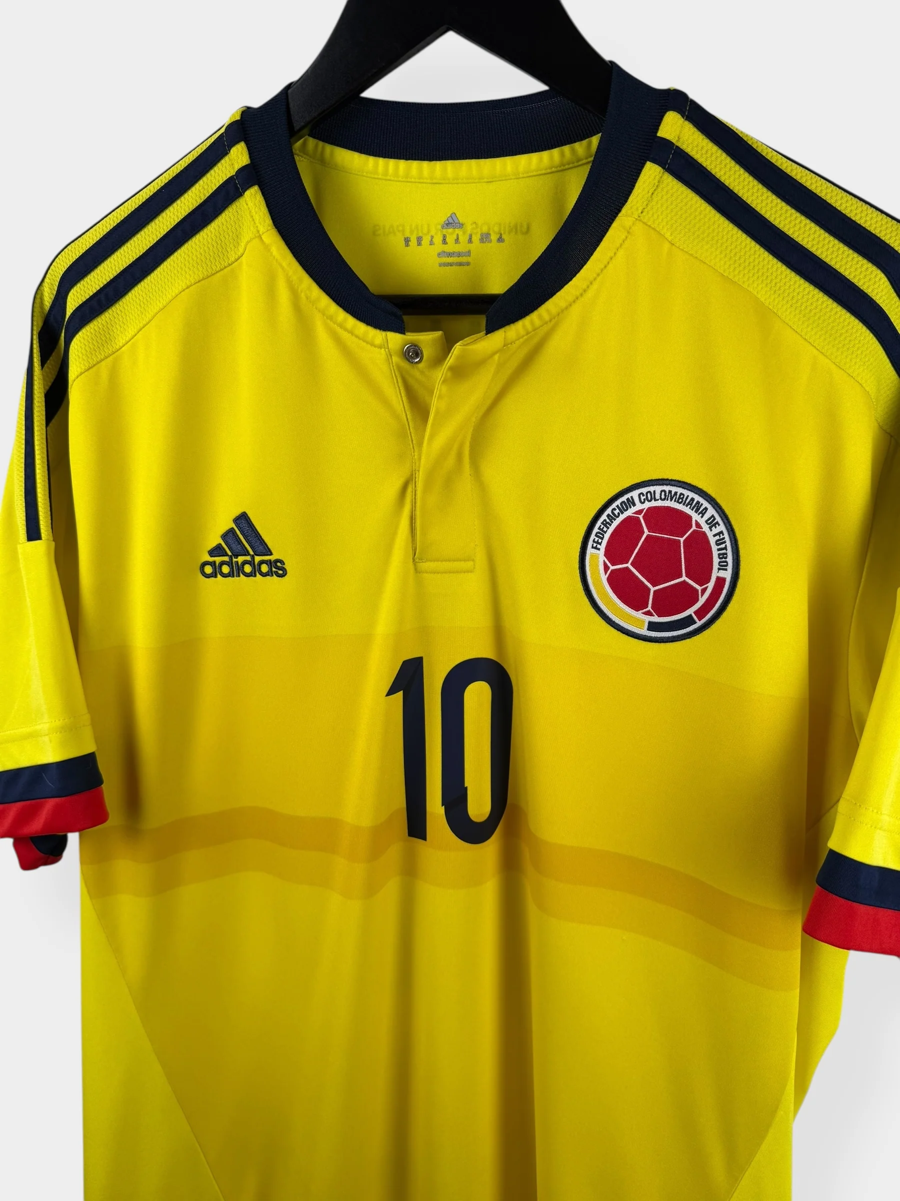 2015-16 COLOMBIA HOME SHIRT JAMES #10 XL - Image 4