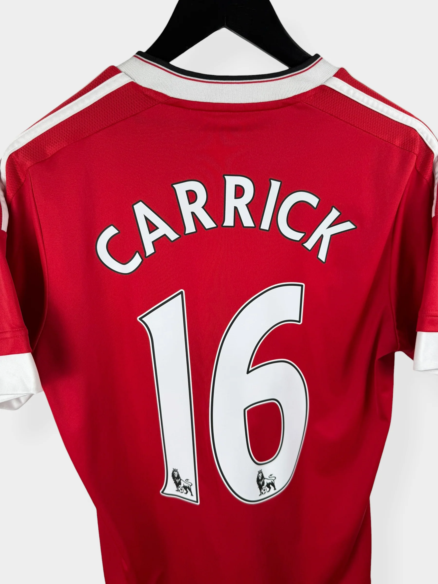2015-16 MANCHESTER UNITED HOME SHIRT CARRICK #16 S - Image 3