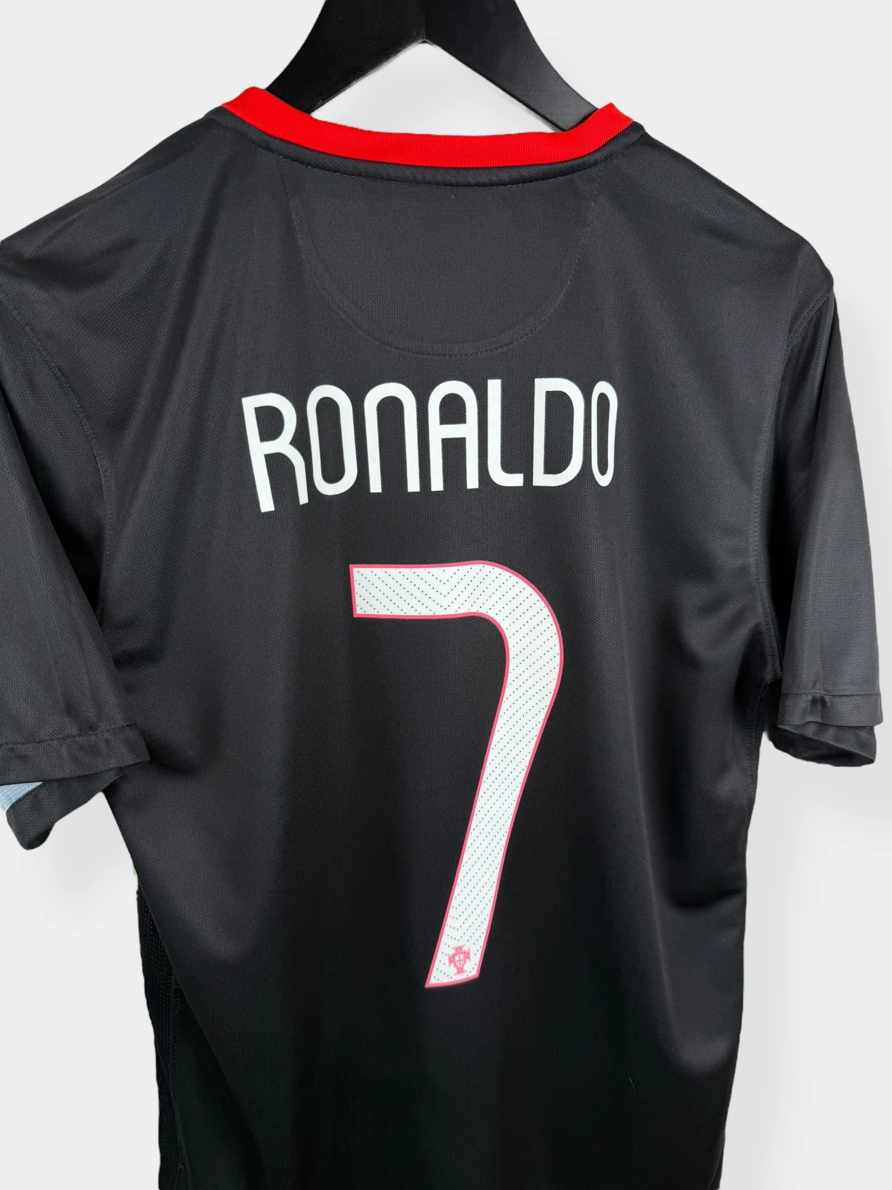 2015-16 PORTUGAL AWAY SHIRT RONALDO #7 S - Image 3