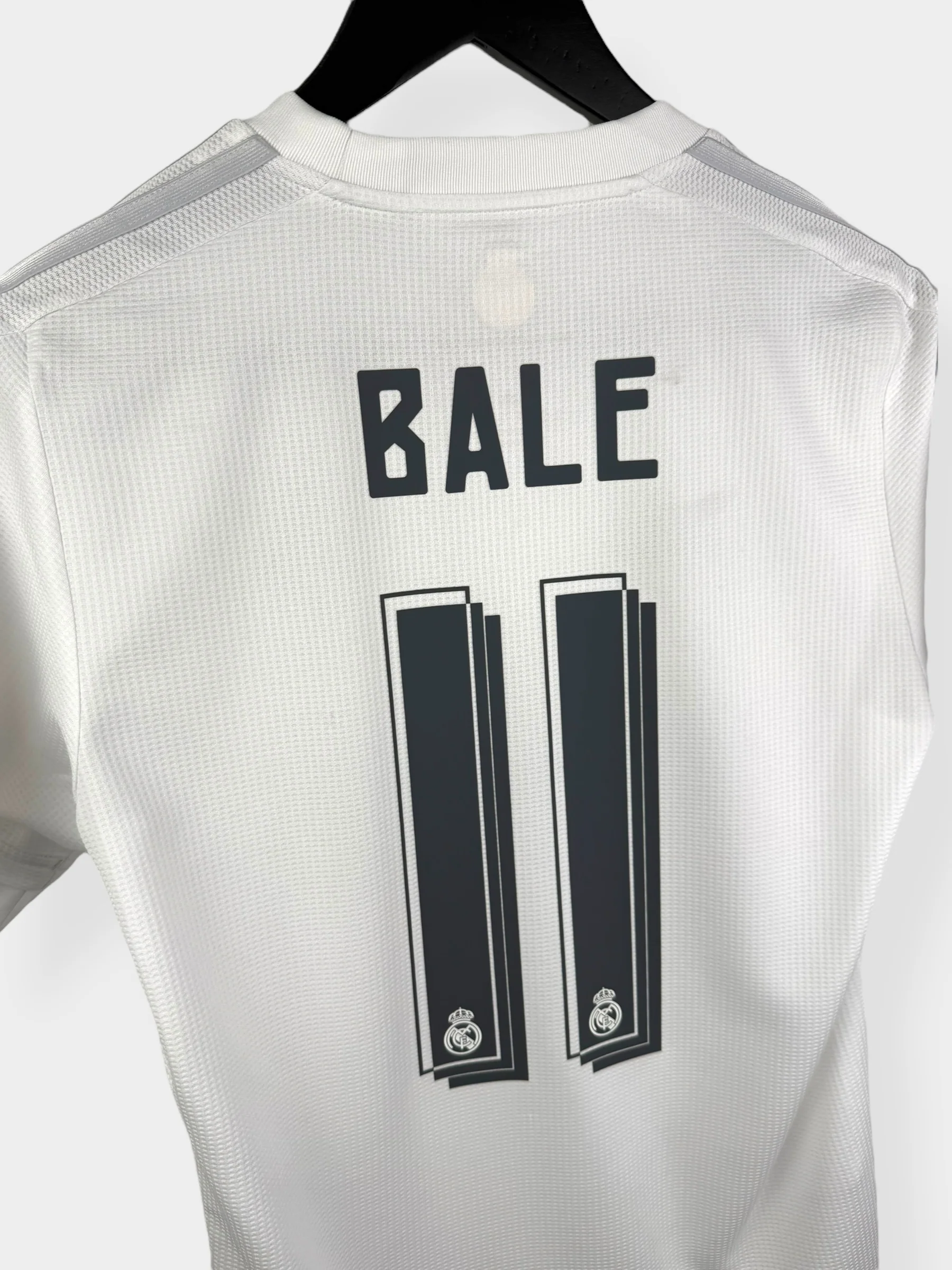 2015-16 REAL MADRID HOME SHIRT BALE #11 S - Image 3