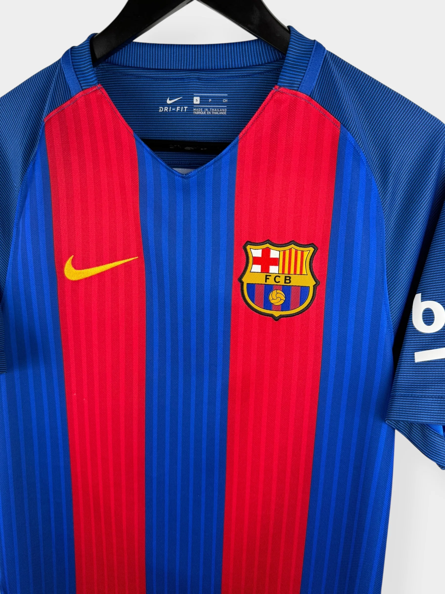 2016-17 BARCELONA HOME SHIRT S - Image 4