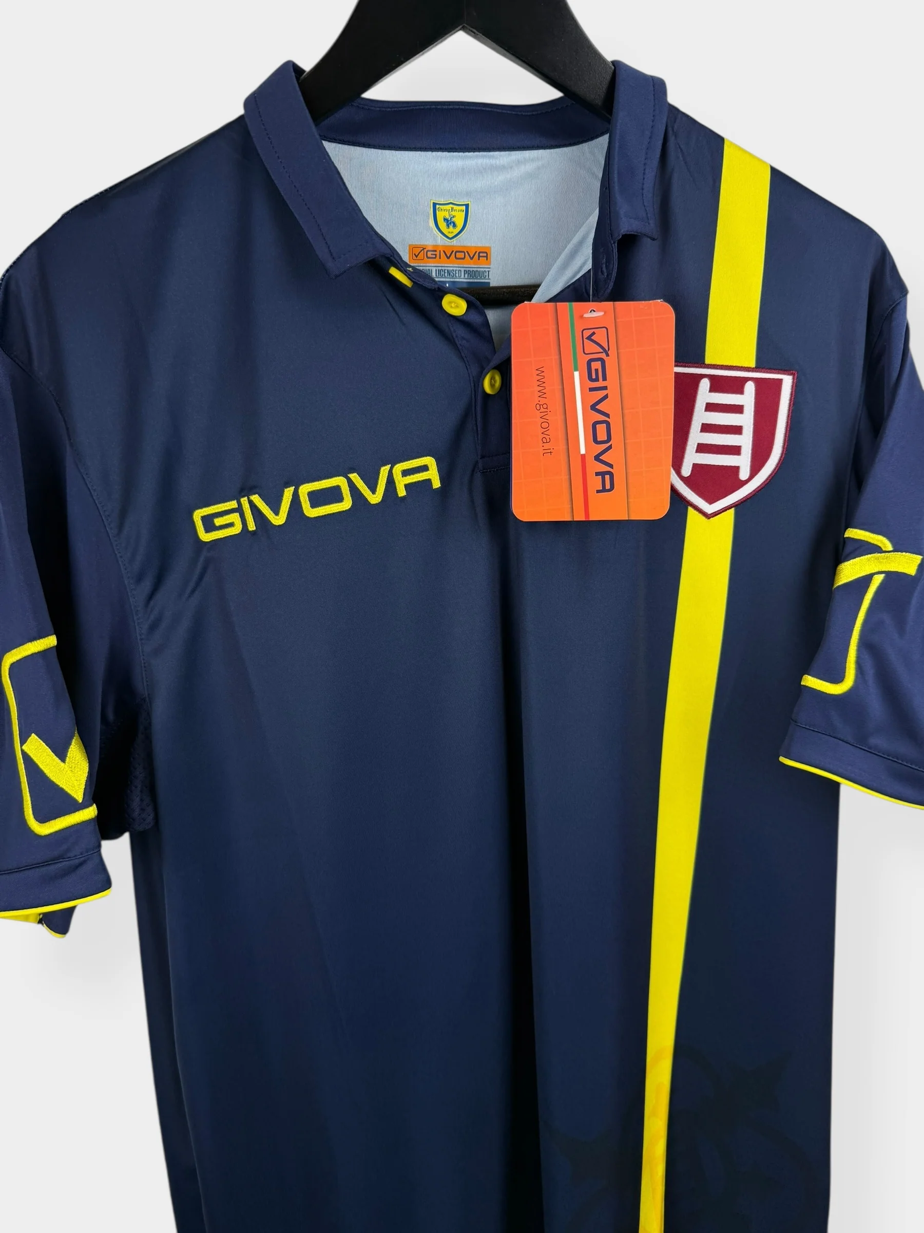 2016-17 CHIEVO VERONA AWAY SHIRT L - Image 3