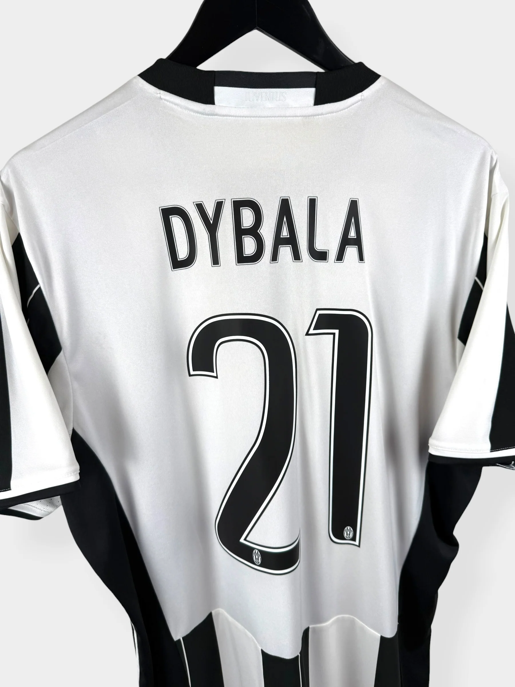 2016-17 JUVENTUS HOME SHIRT DYBALA #21 XL - Image 3