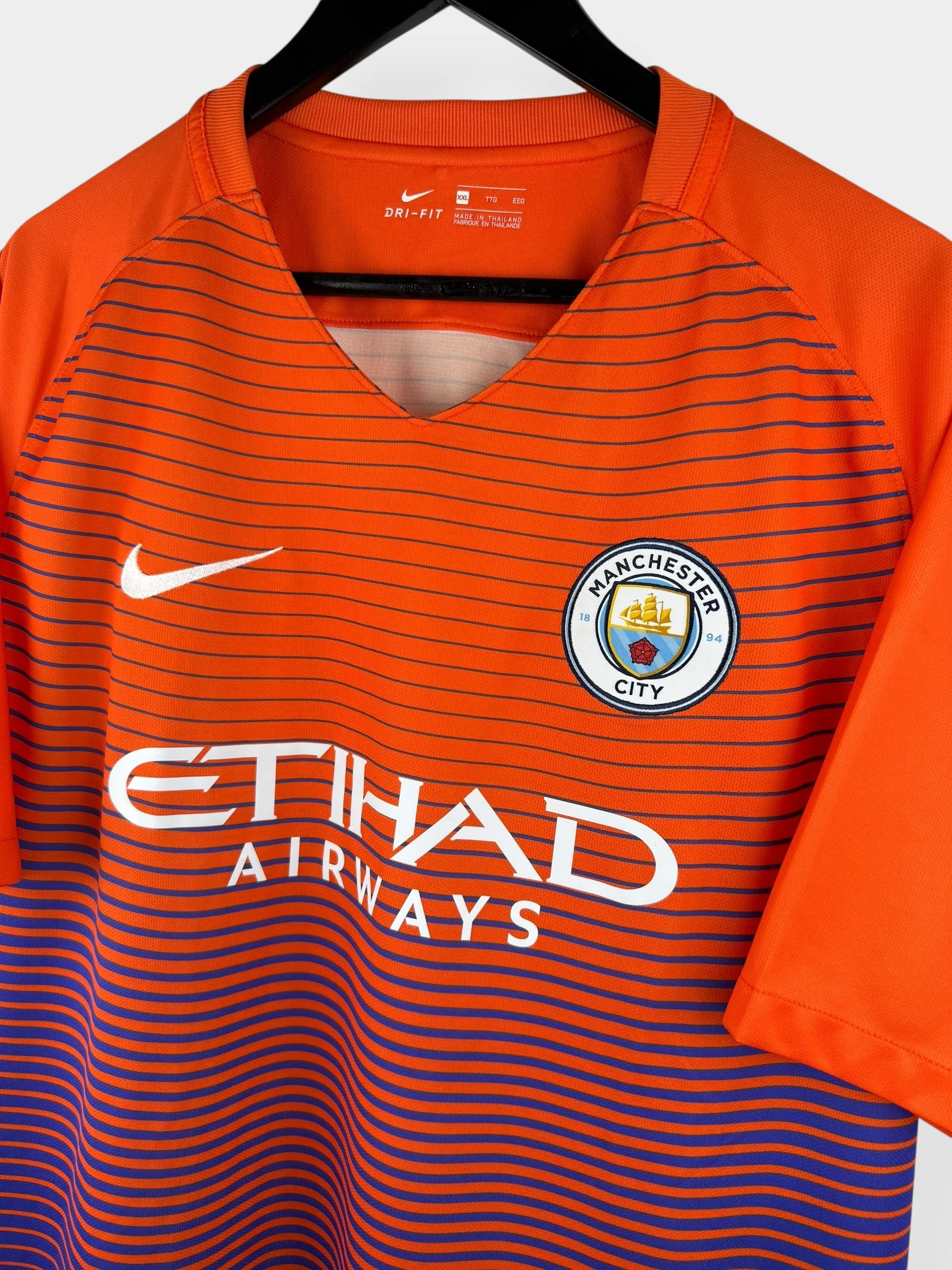 2016-17 MANCHESTER CITY THIRD SHIRT XXL - Image 4
