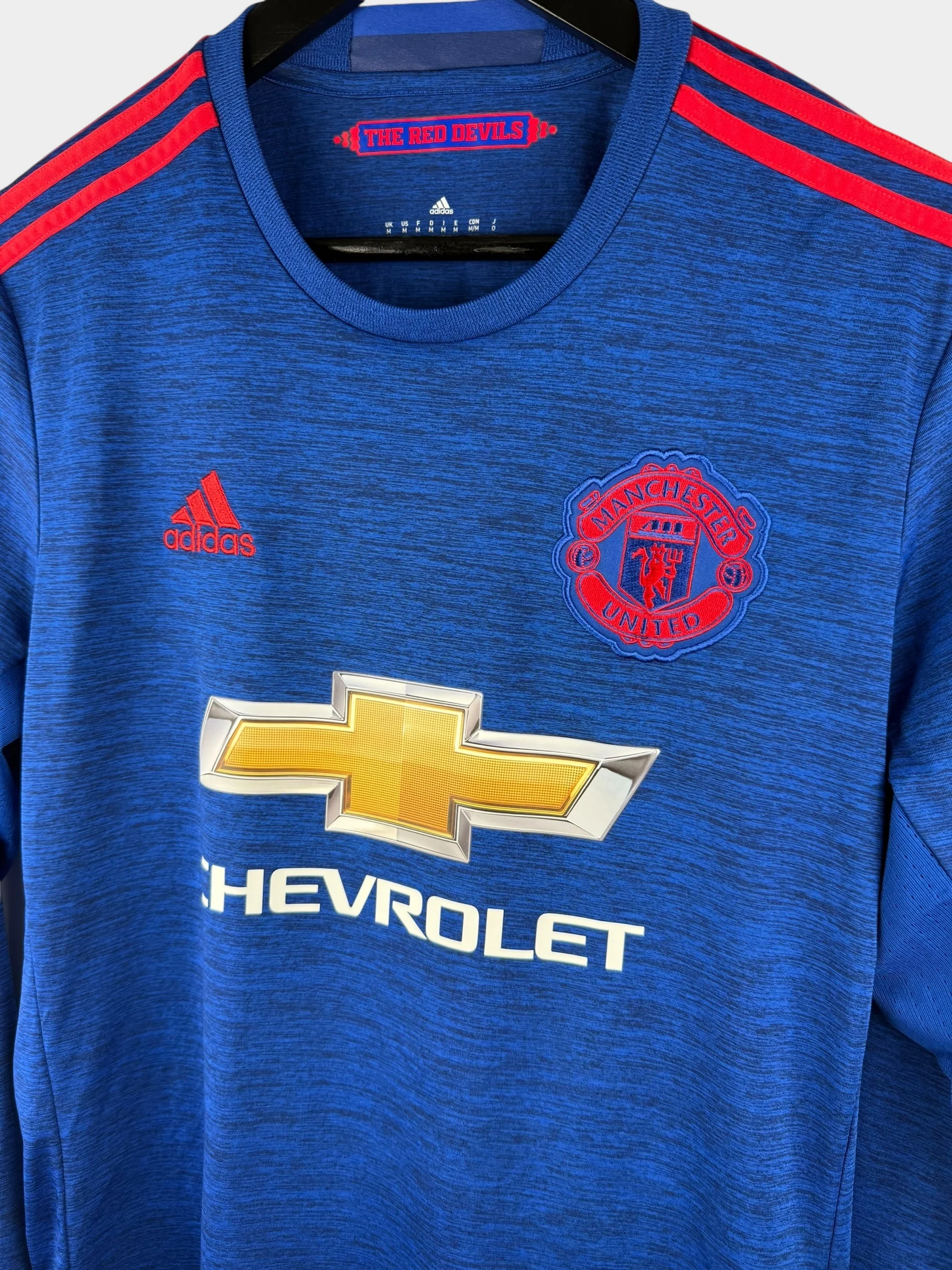 2016-17 MANCHESTER UNITED AWAY SHIRT LS M - Image 4