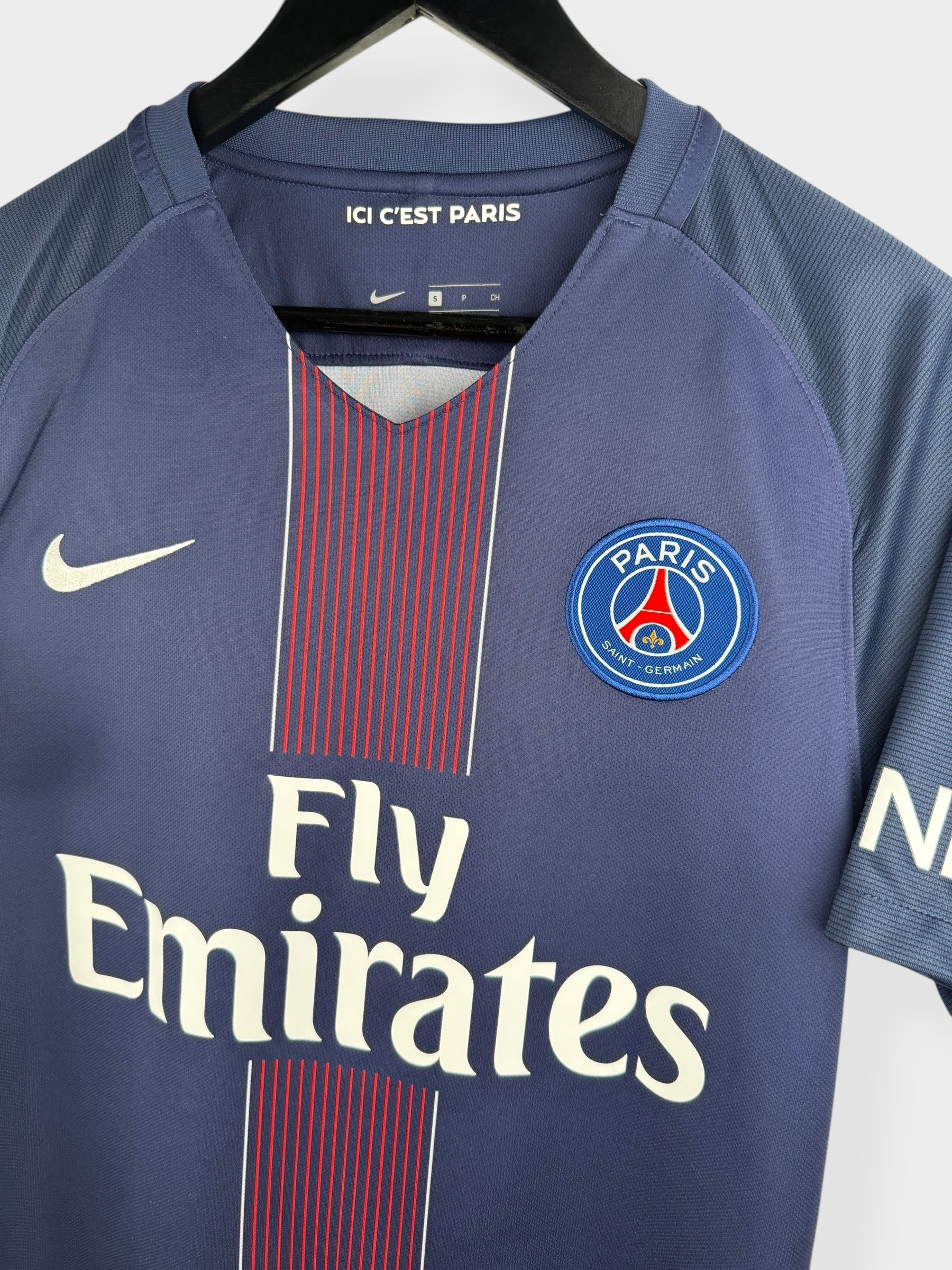 2016-17 PARIS SAINT-GERMAIN HOME SHIRT DI MARIA #11 S - Image 4