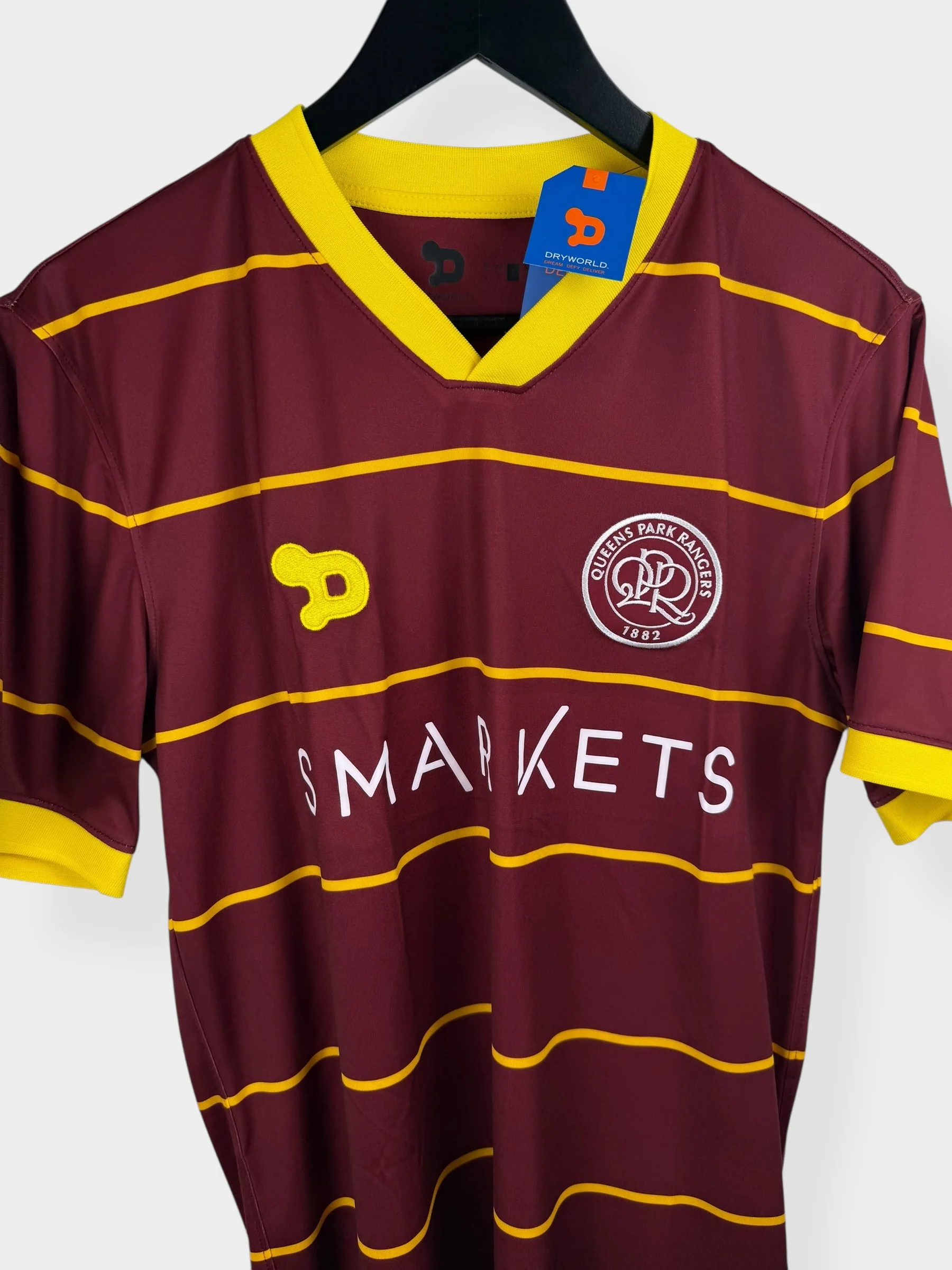 2016-17 QPR THIRD SHIRT S - Image 3