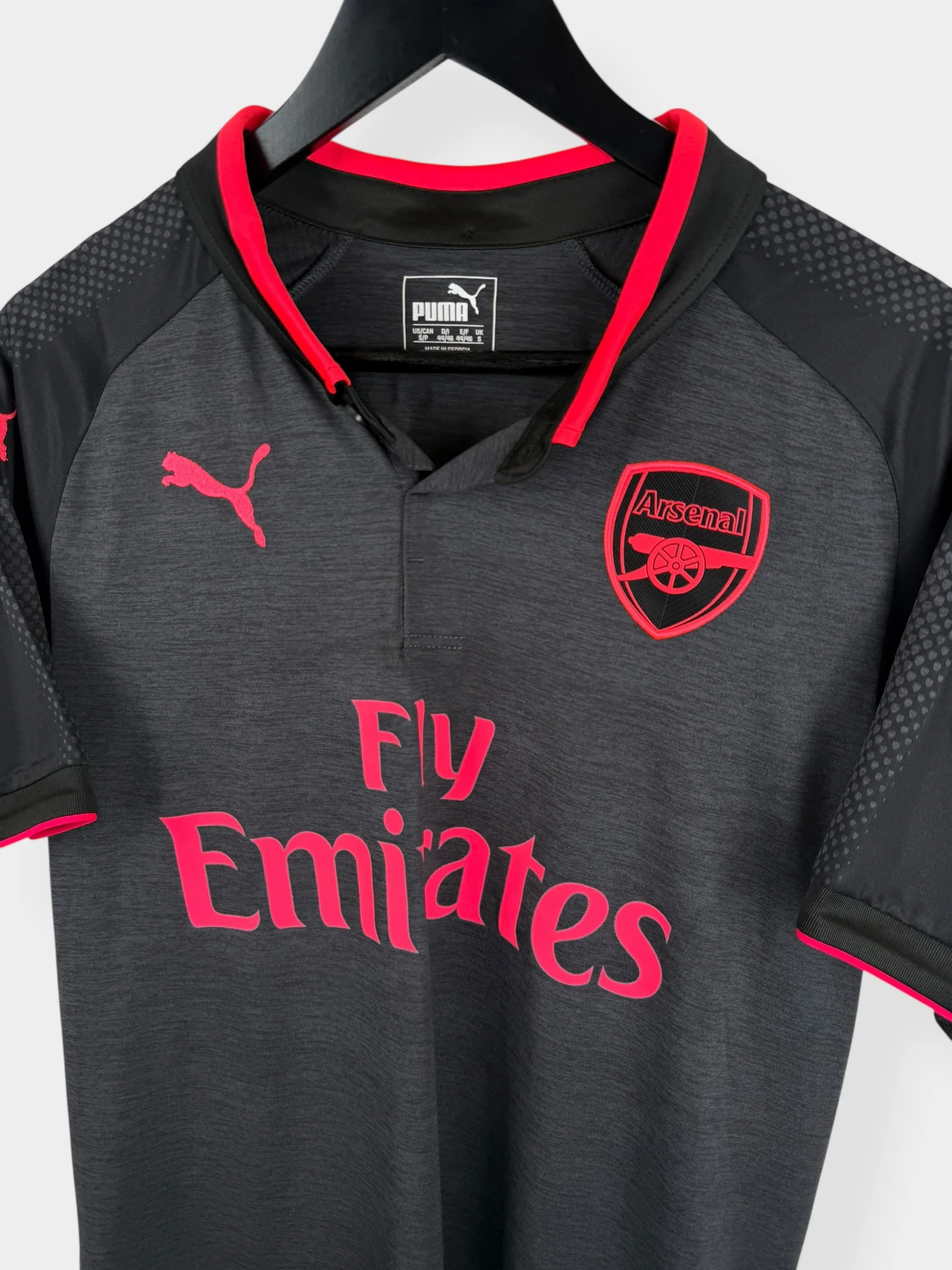 2017-18 ARSENAL THIRD SHIRT LACAZETTE #9 S - Image 4