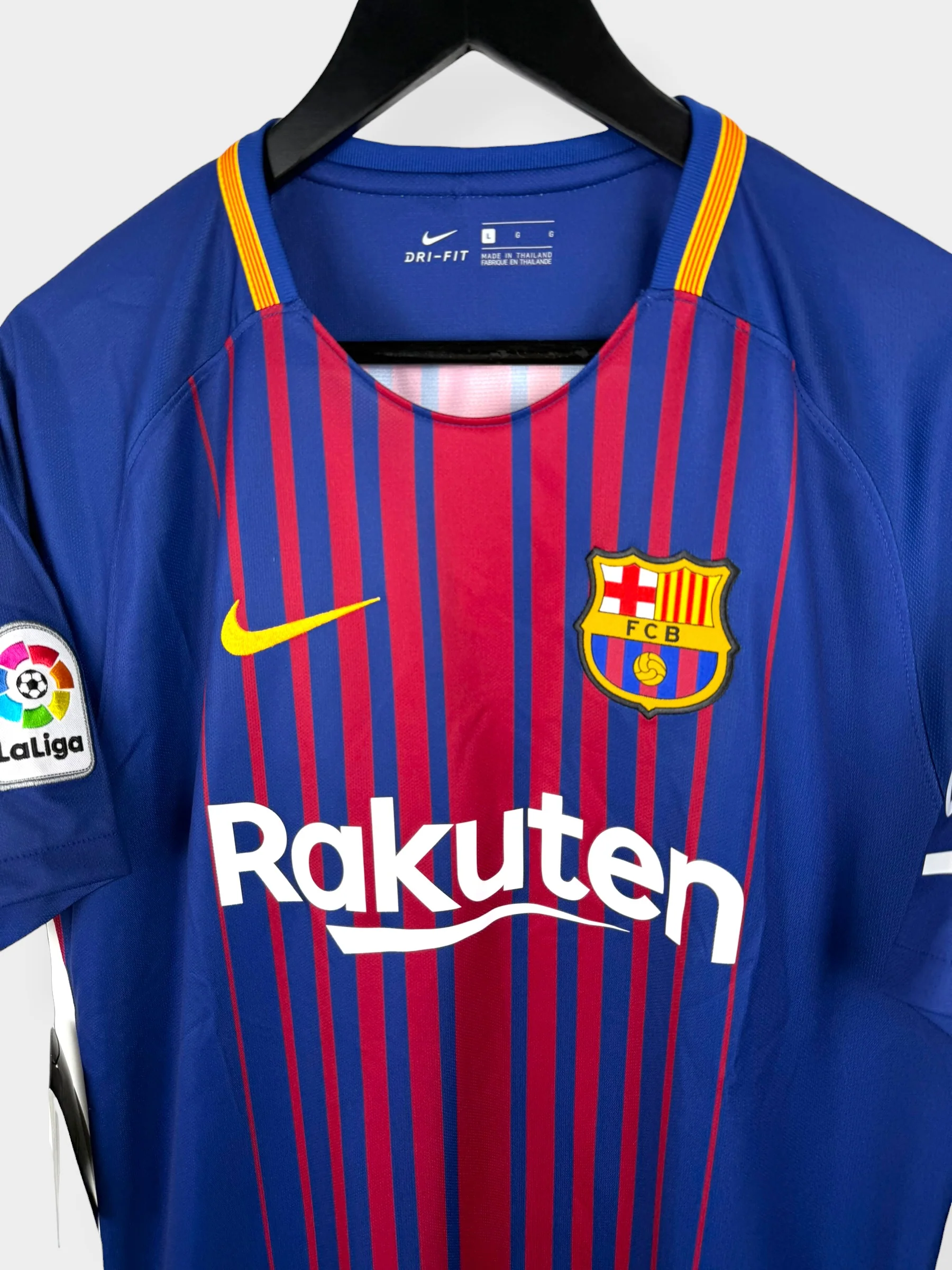 2017-18 BARCELONA HOME SHIRT MESSI #10 L - Image 4