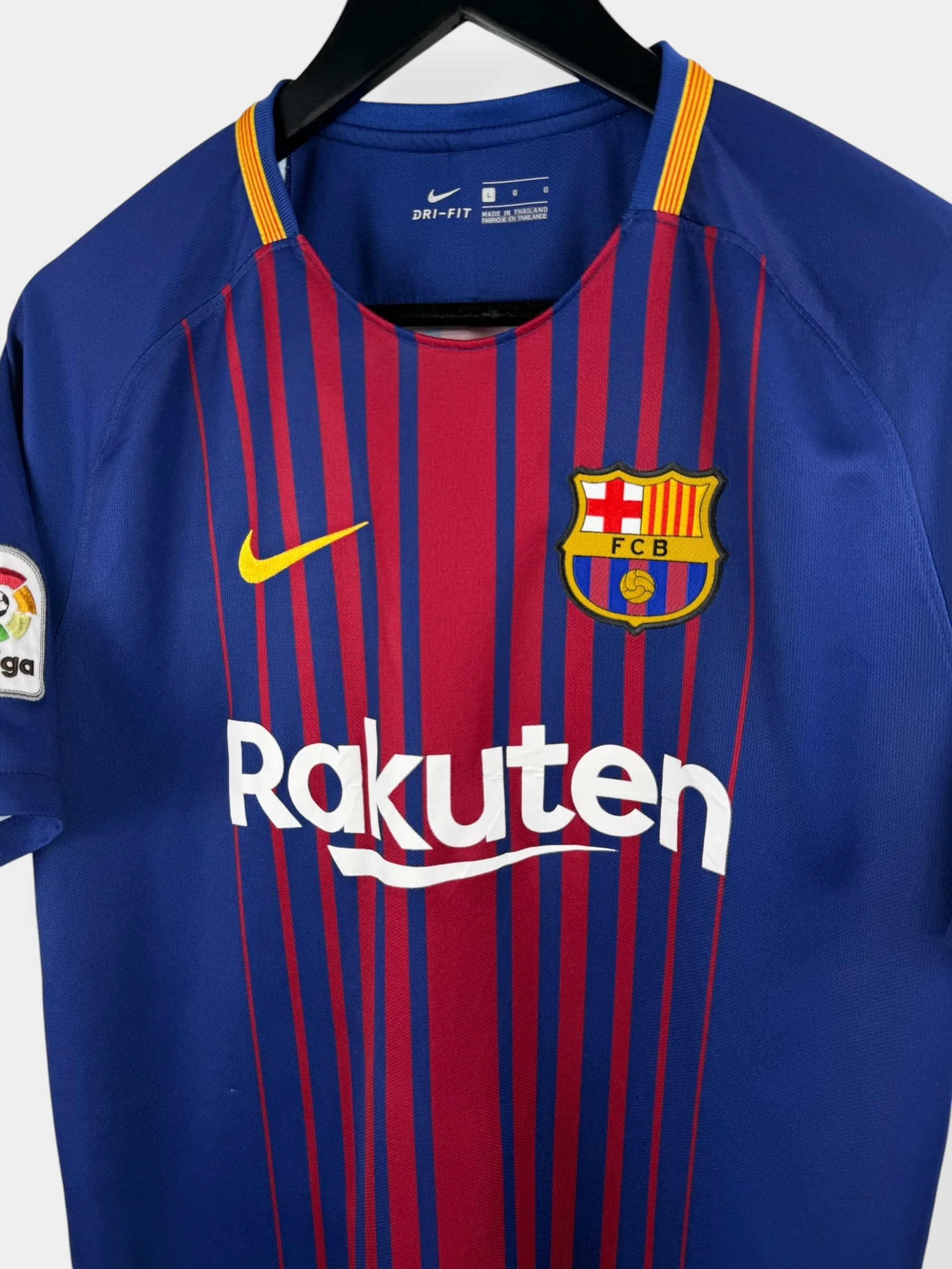 2017-18 BARCELONA HOME SHIRT MESSI #10 L - Image 4