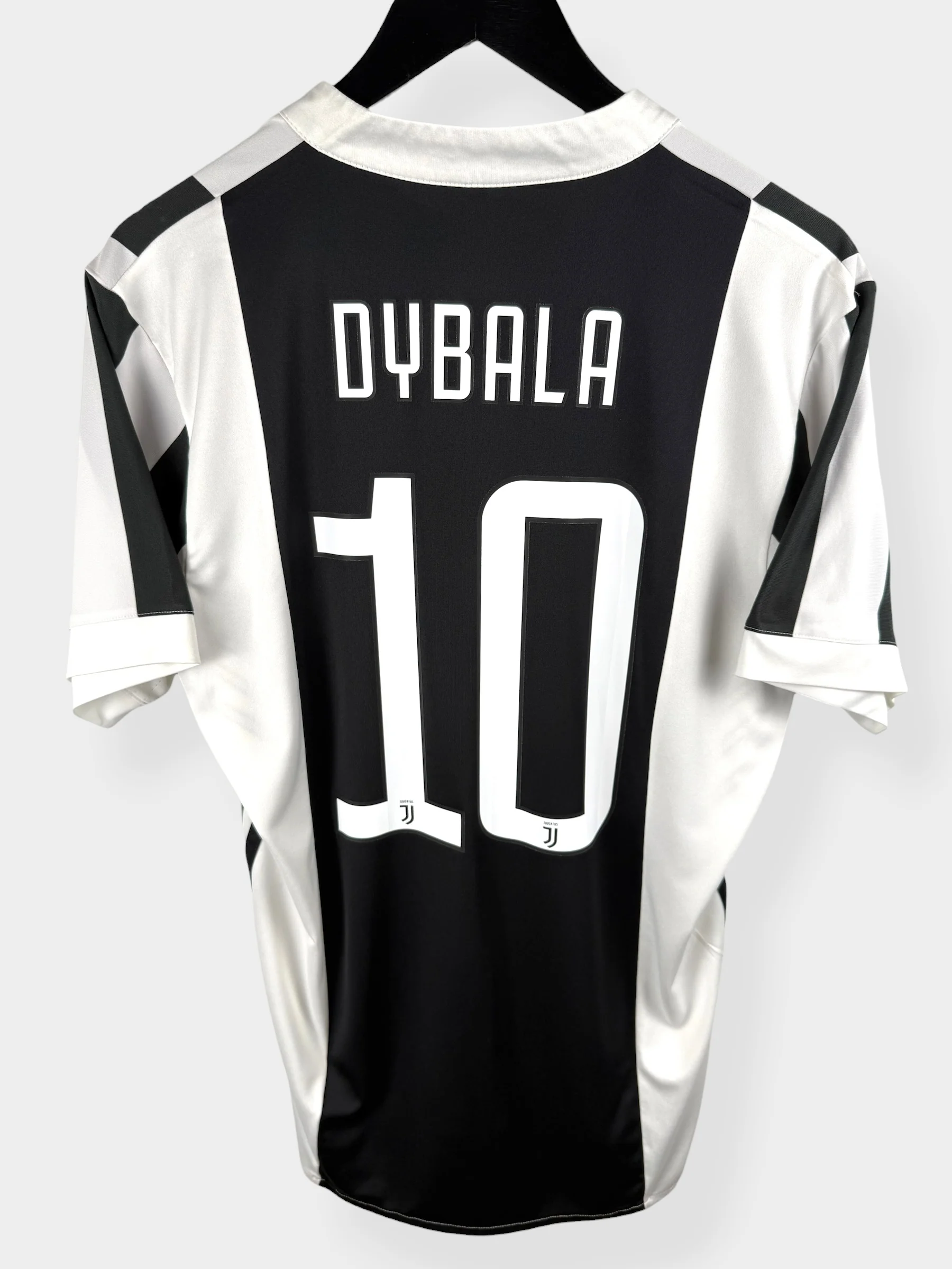 2017-18 JUVENTUS HOME SHIRT DYBALA #10 M