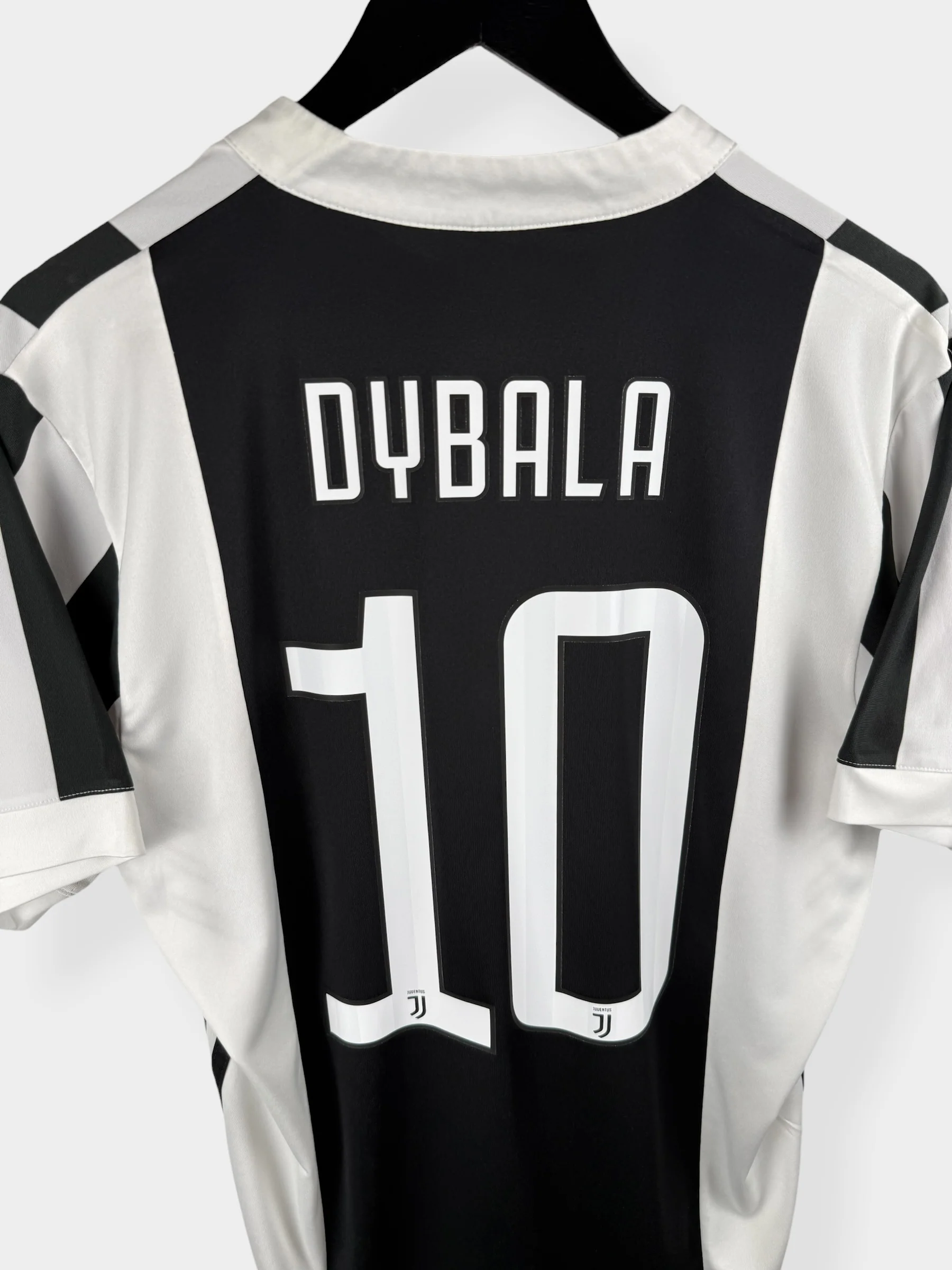 2017-18 JUVENTUS HOME SHIRT DYBALA #10 M - Image 3